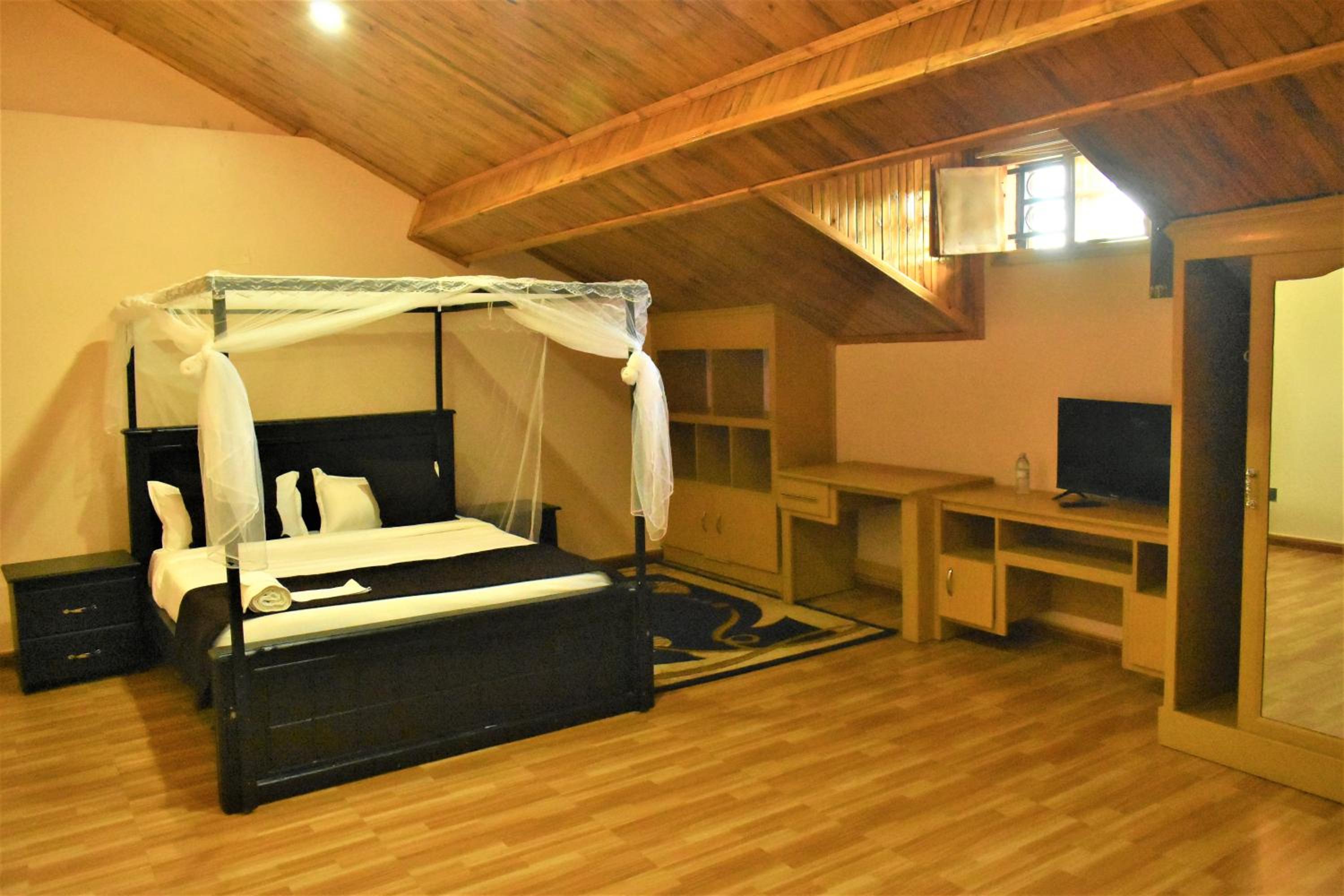 Ezeife Guesthouse