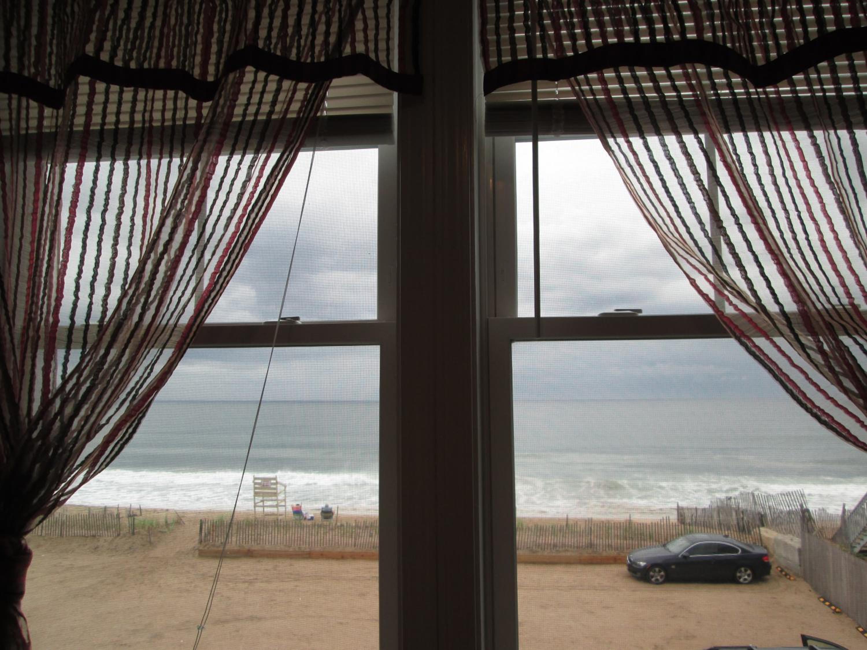 Misquamicut Beach Front Inn