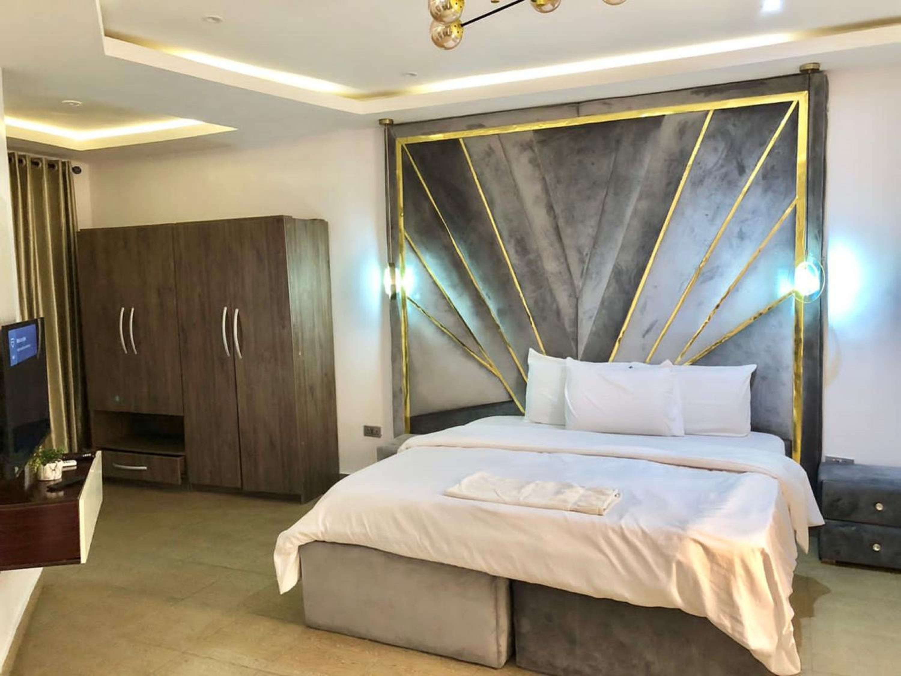 Three Bedroom Homely Apartment