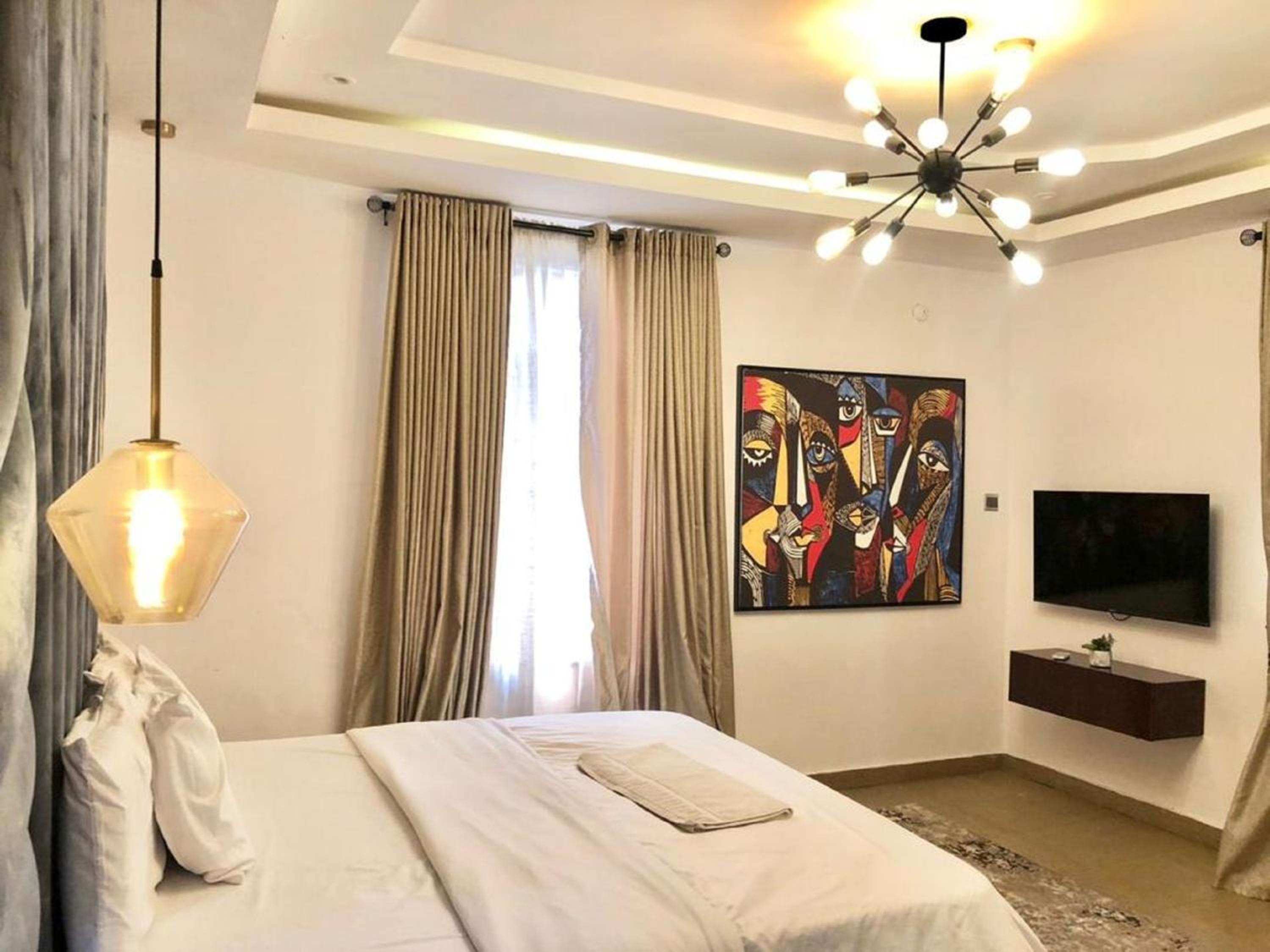 Three Bedroom Homely Apartment