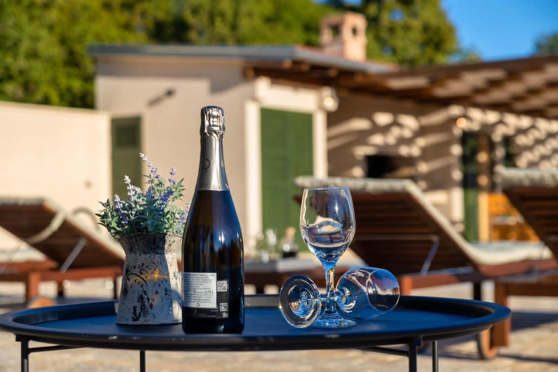 Villa Oliveto with pool view 5