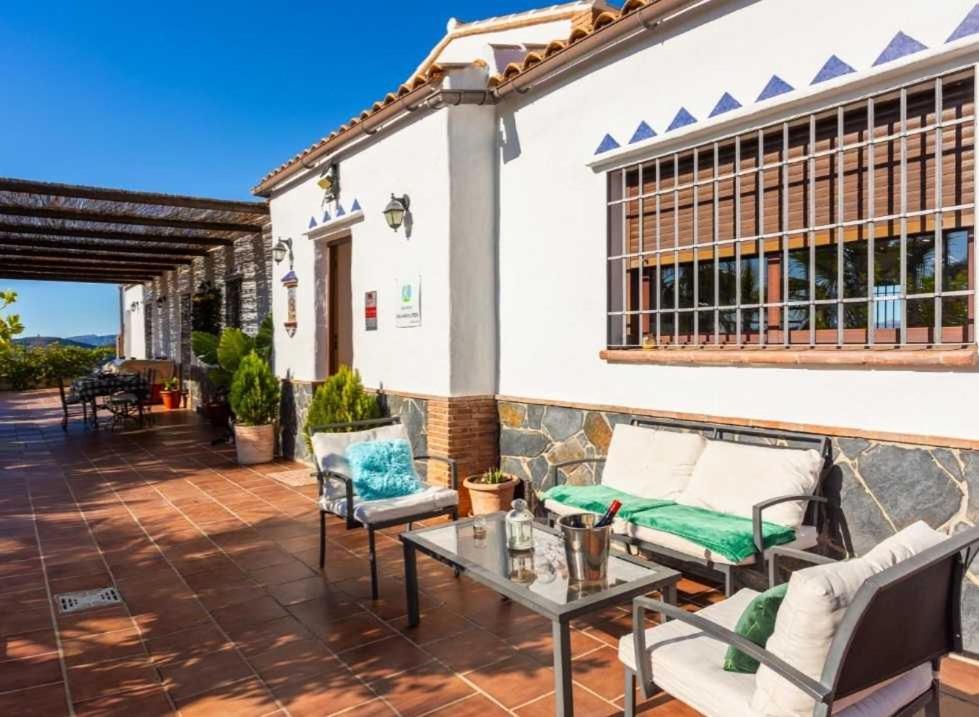 Casa la viña de la tireta