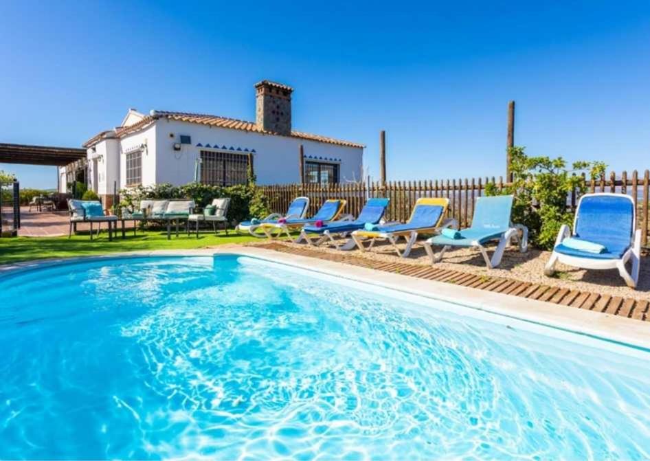 Casa la viña de la tireta