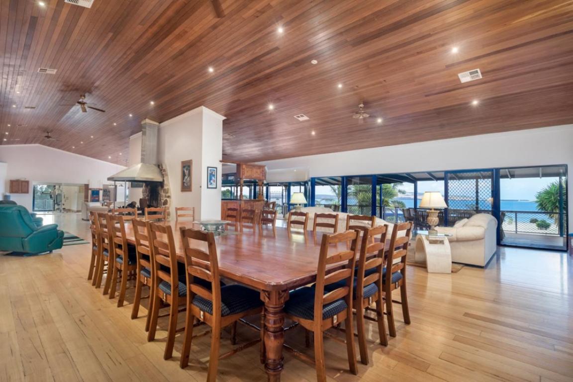 Doyles on the Bay