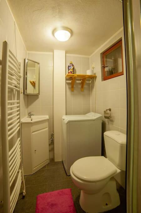 Photo 9