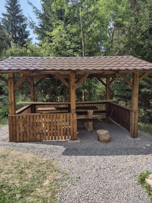 Enchanted Forest Chalet view 4