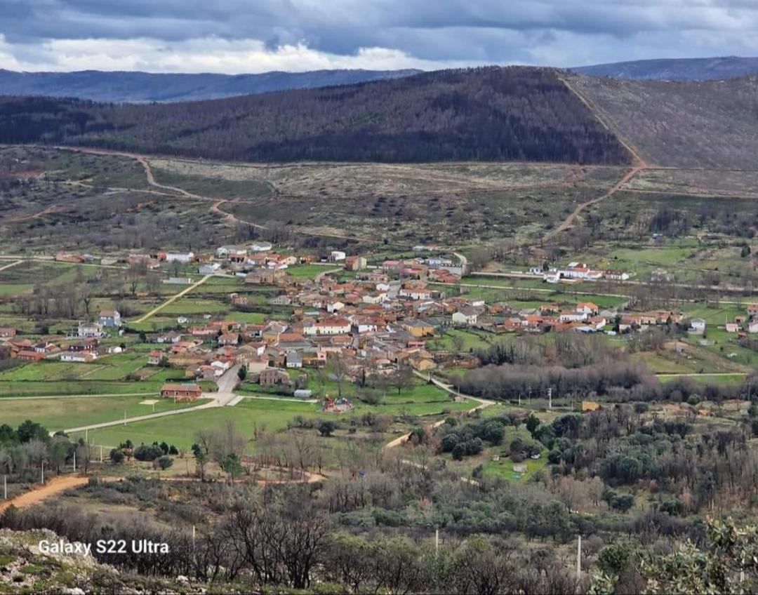 Casa Rural La Lar view 4