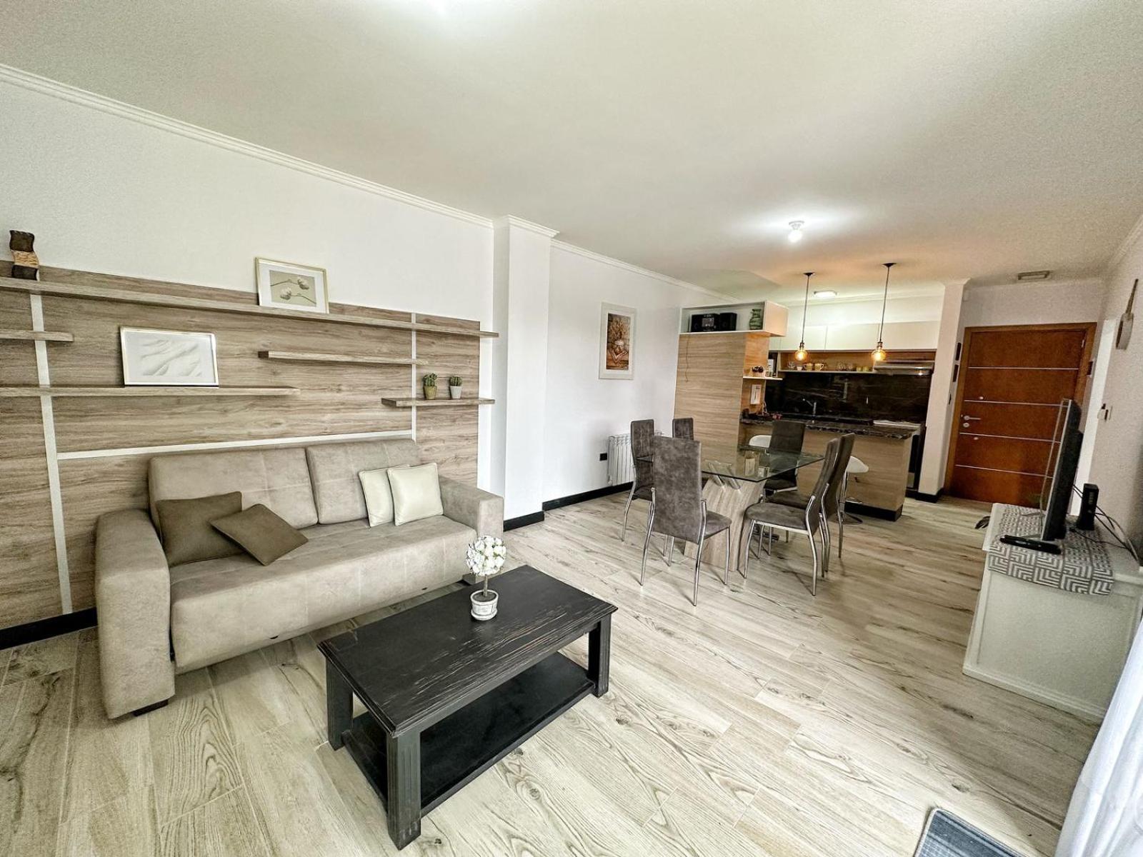 Constantino 6 Apartments
