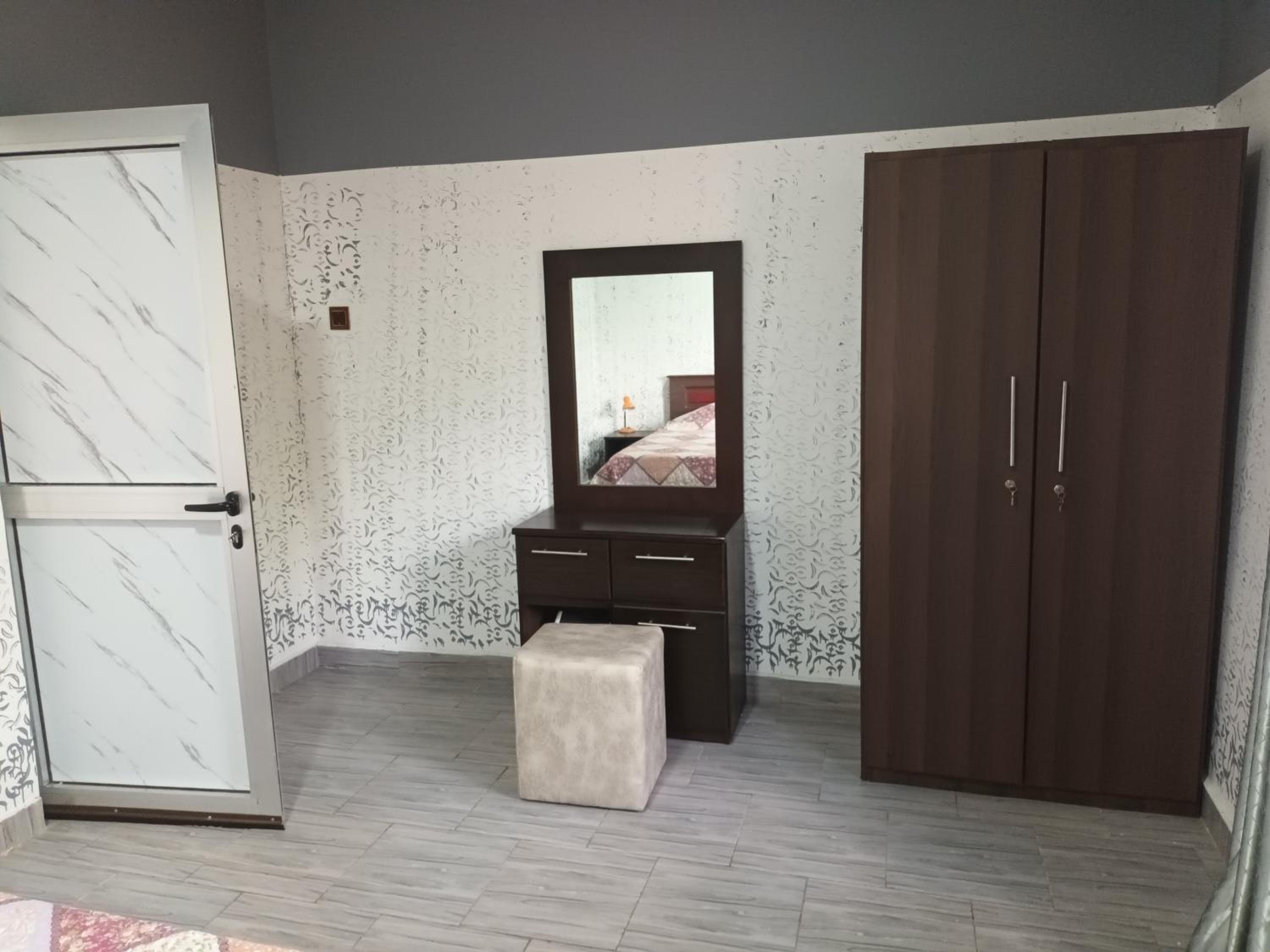 Bethel Apartment