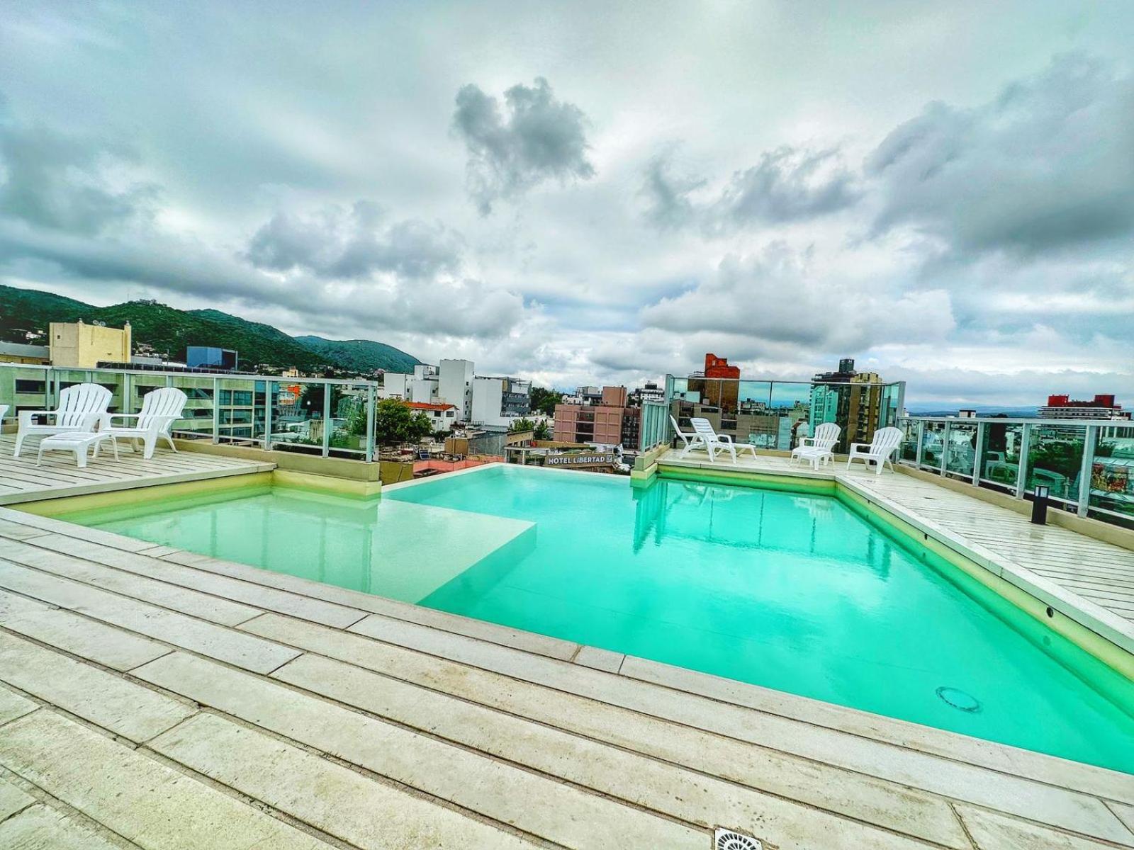 Constantino 6 Apartments