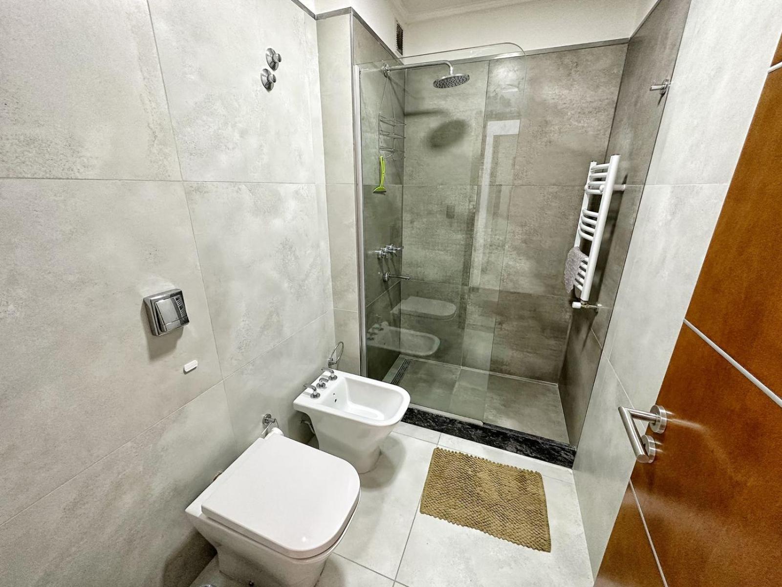 Constantino 6 Apartments