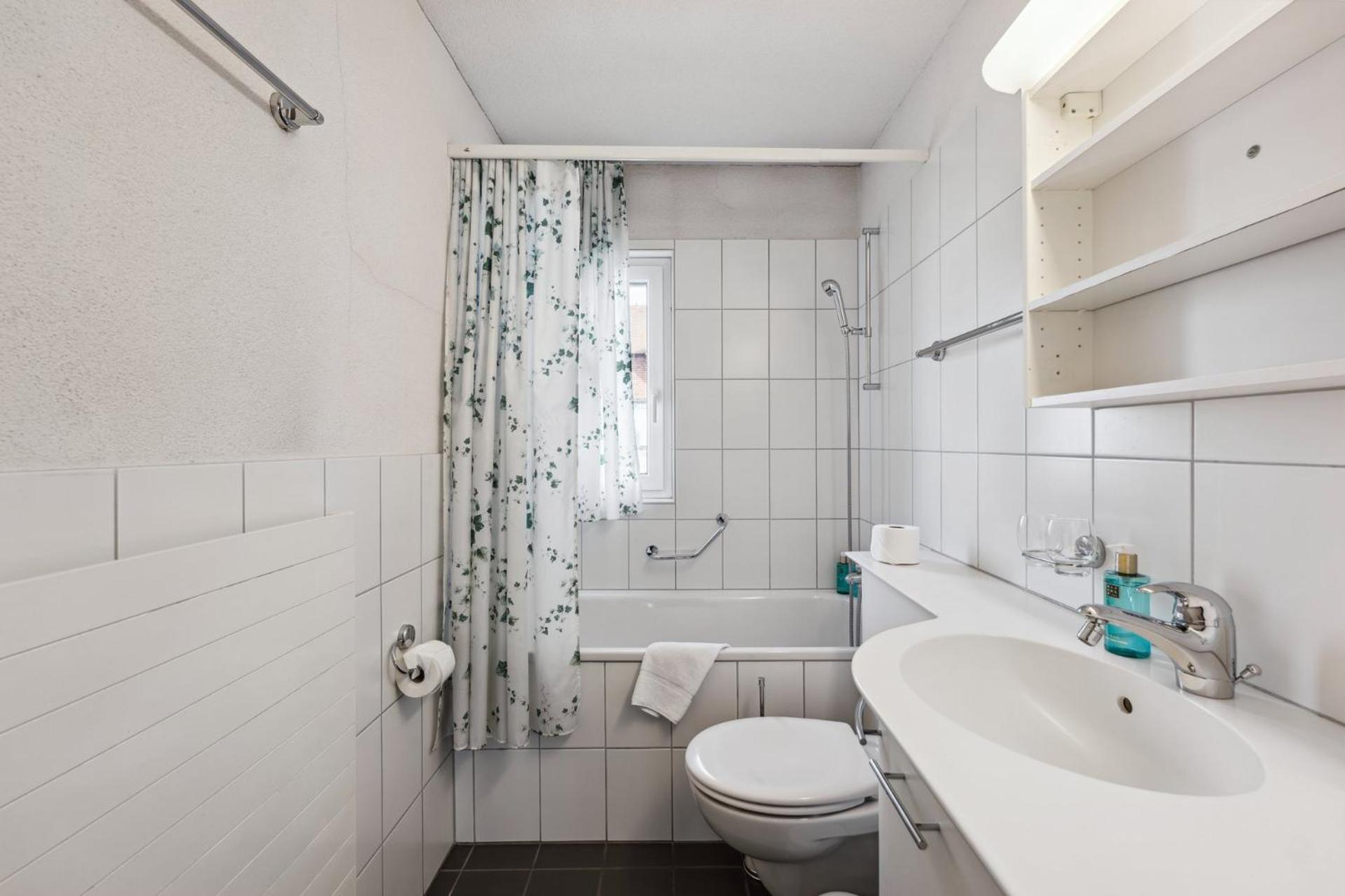 Comfortable stay in Oerlikon 20 minutes away from Zurich Airport