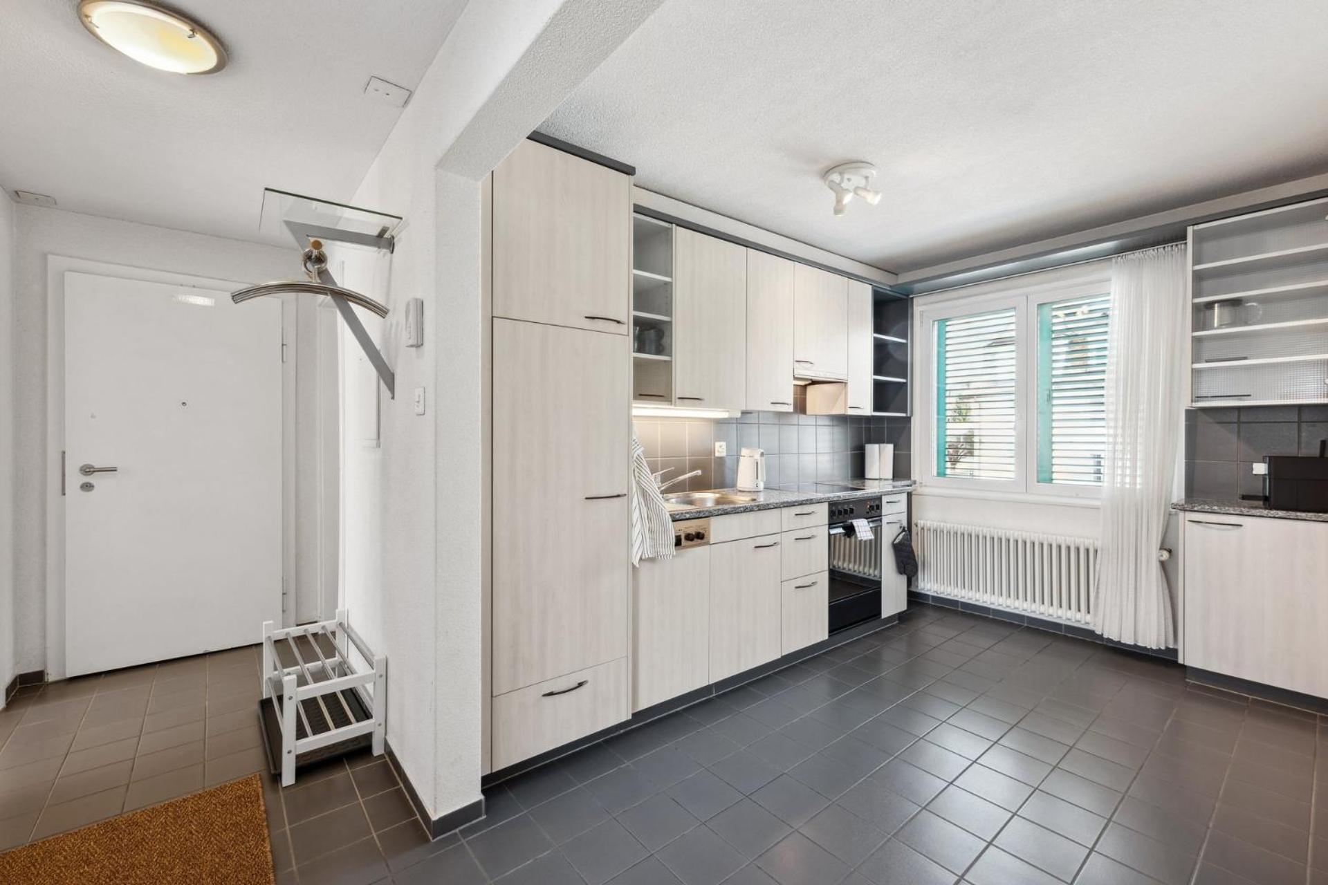 Comfortable stay in Oerlikon 20 minutes away from Zurich Airport