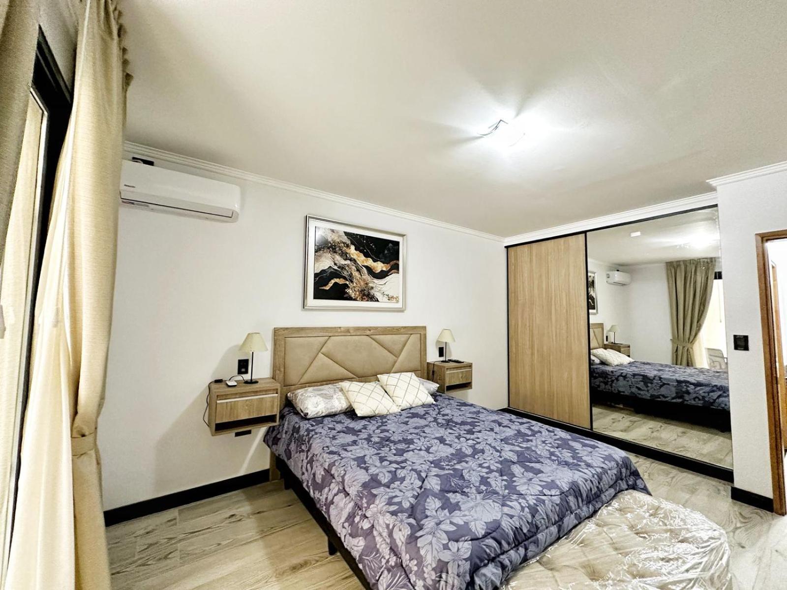 Constantino 6 Apartments
