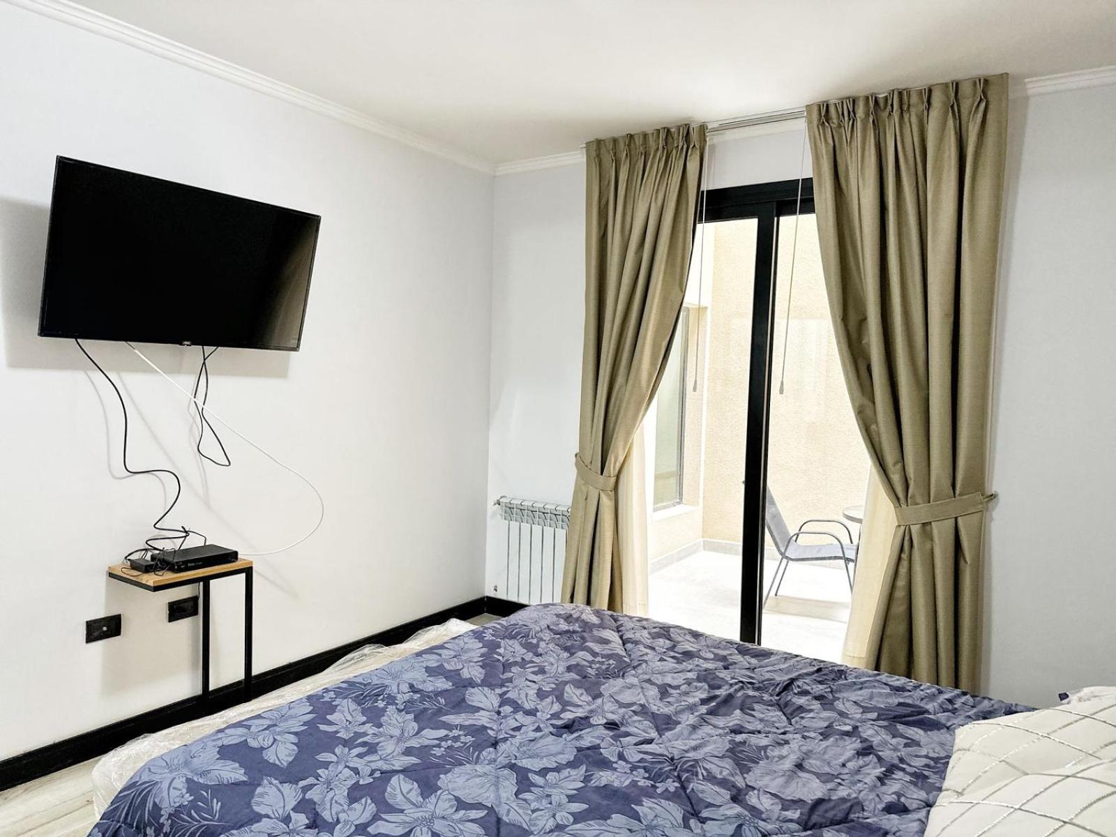 Constantino 6 Apartments