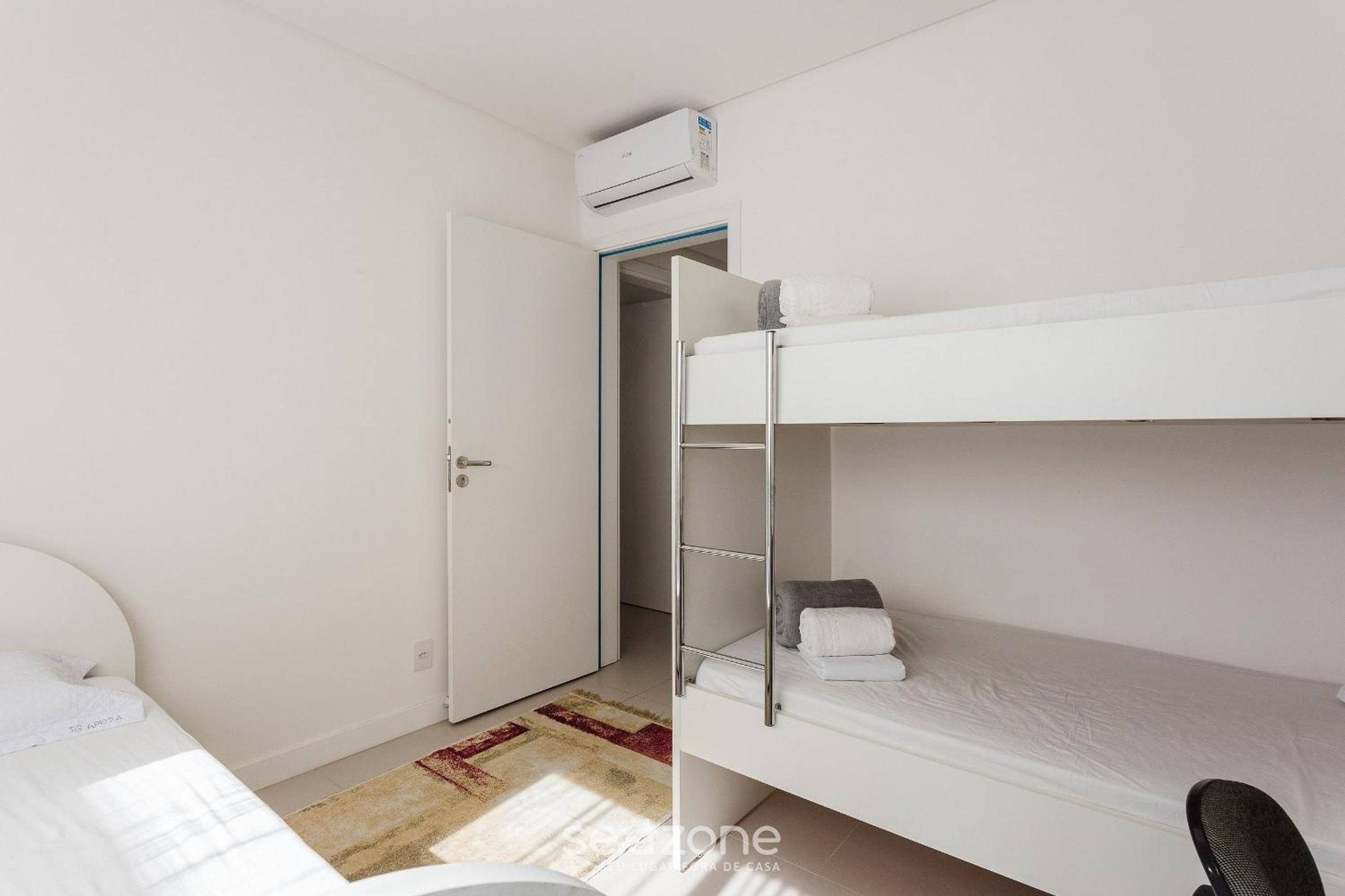 RTG - Apartments 350m from the beach Floripa/SC