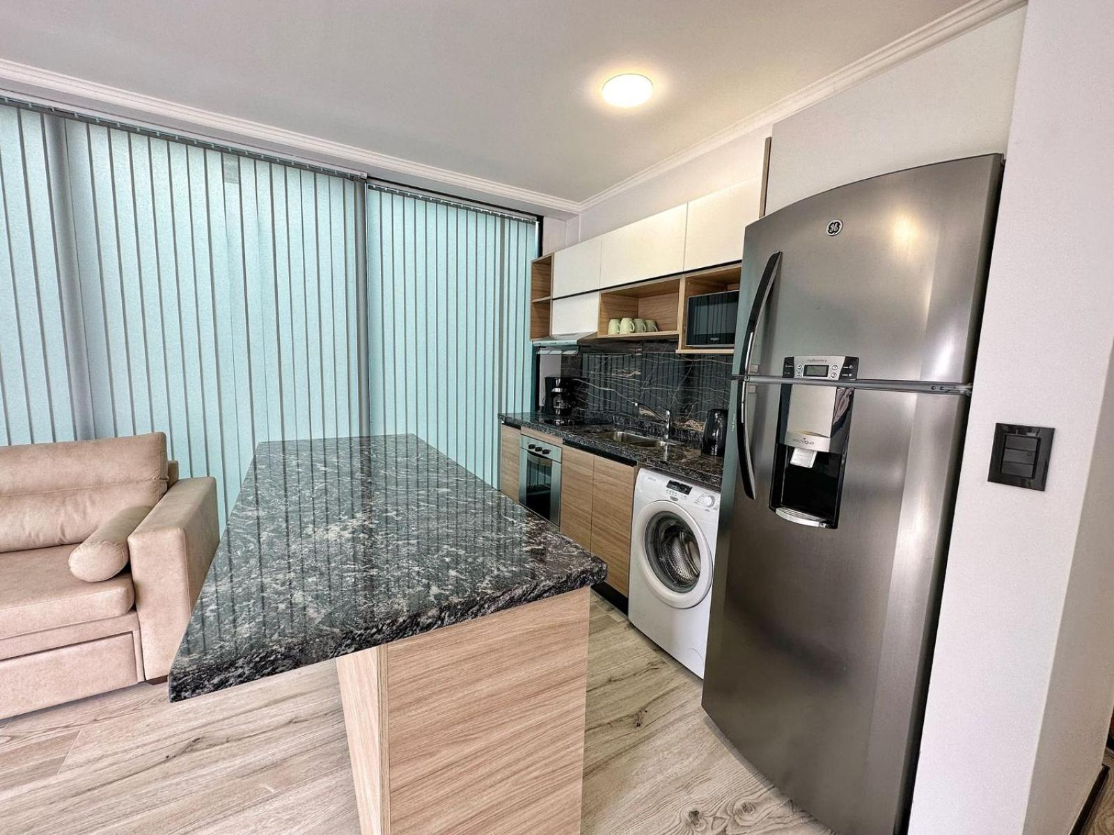 Constantino 6 Apartments