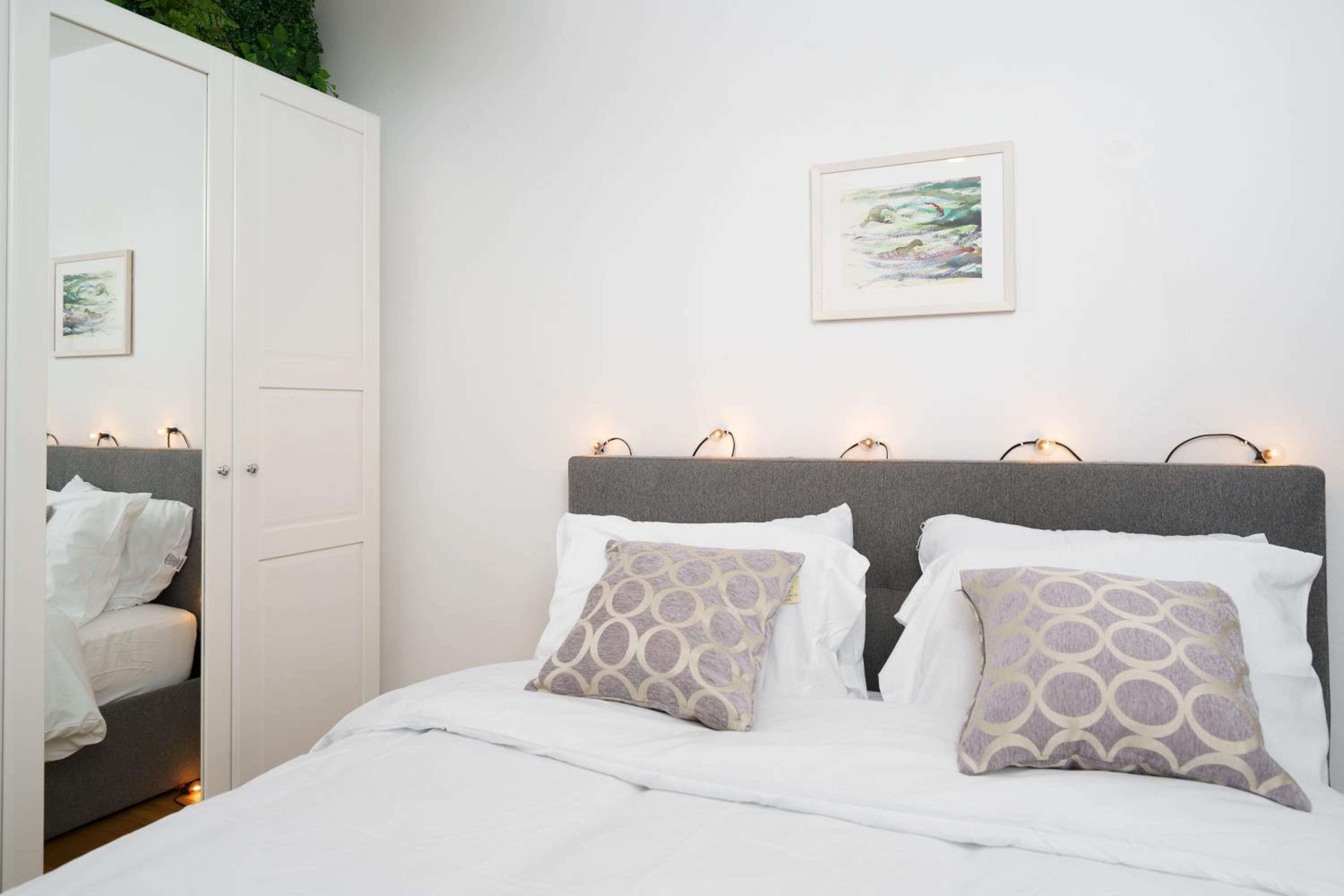 Lovely Apartment in Victoria Park Village