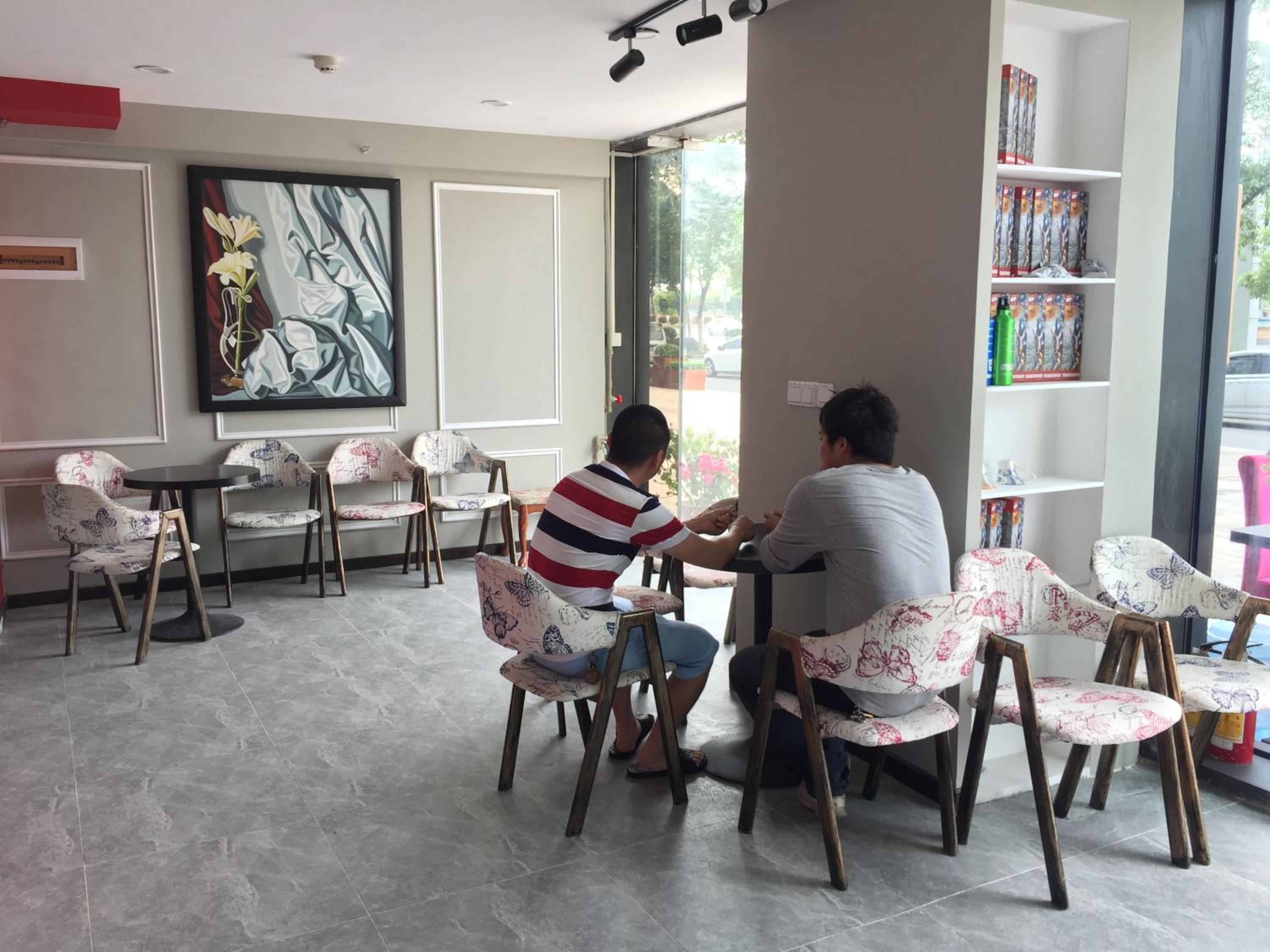 April Fair Duplex Apartment Guangzhou South Railway Station Ao Yuan Yue Shi Dai Branch
