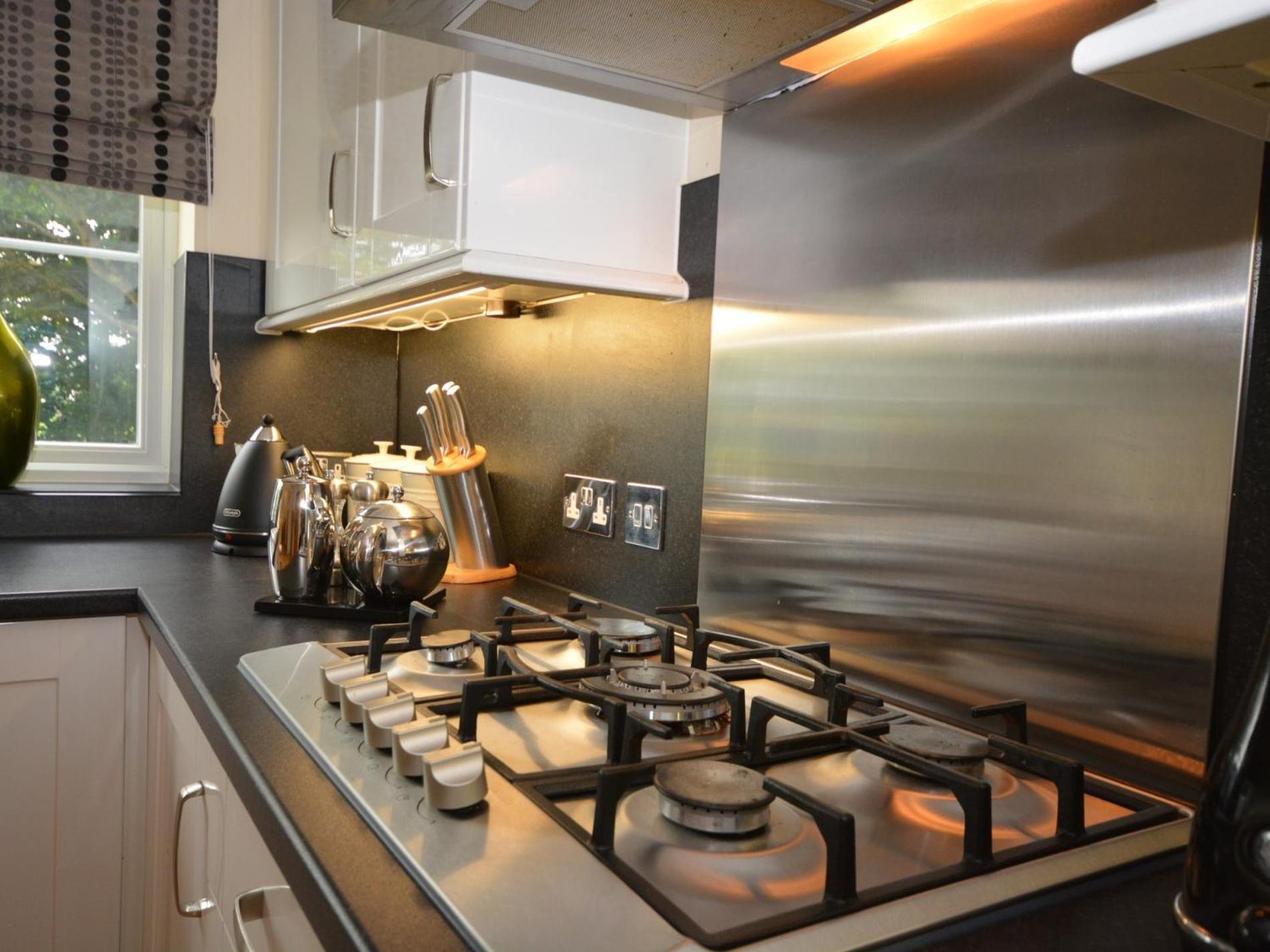 4 Bed in Bideford oc-nilga view 5