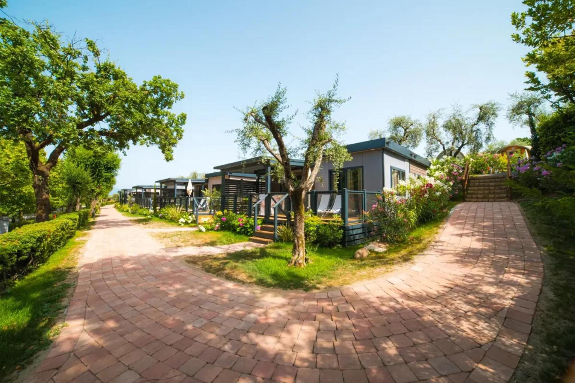 Weekend Glamping Resort