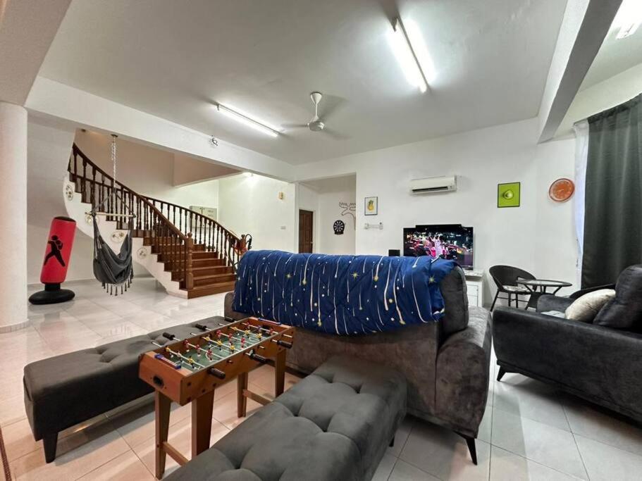 Home In Johor Bahru Near by Setia Tropika
