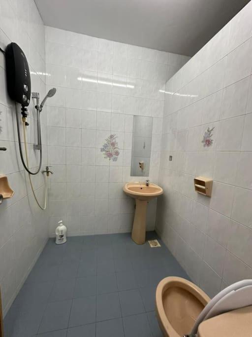 Home In Johor Bahru Near by Setia Tropika
