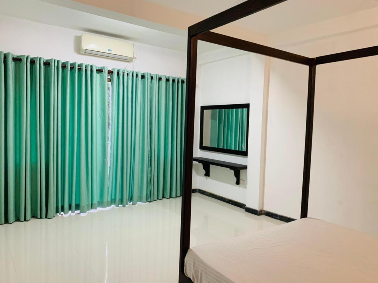 Yumi s Place Galle view 5