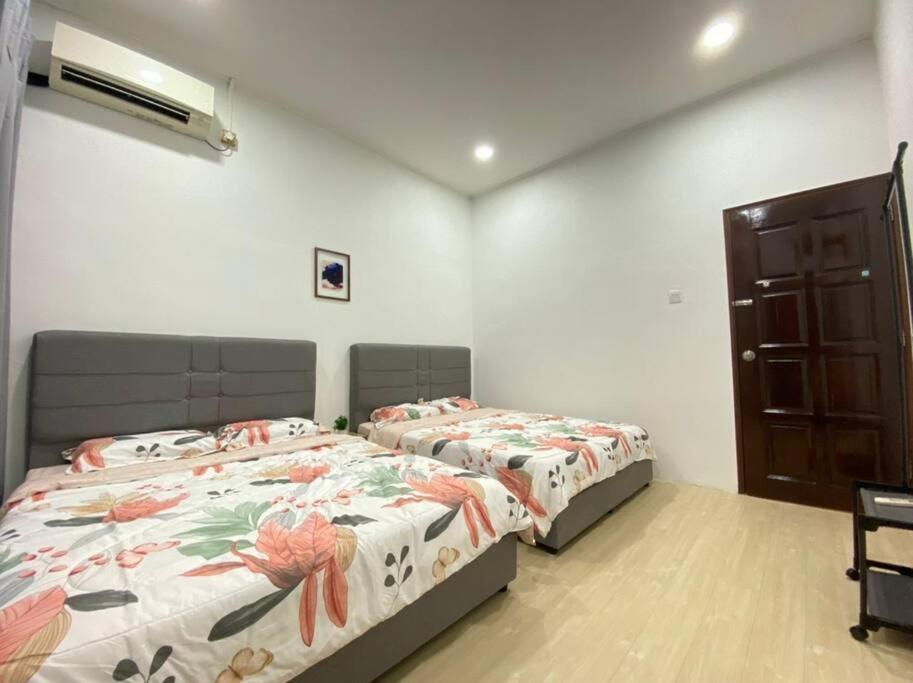Home in Johor Bahru Near By Paradigm Mall JB