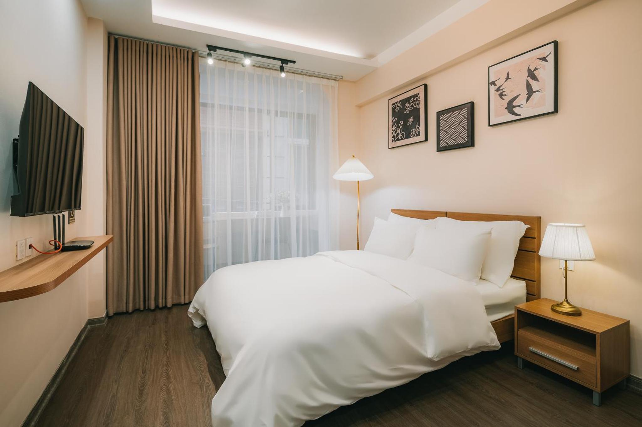 Ukiyo 3 bedrooms house 5' walk to Hanoi Flag Tower