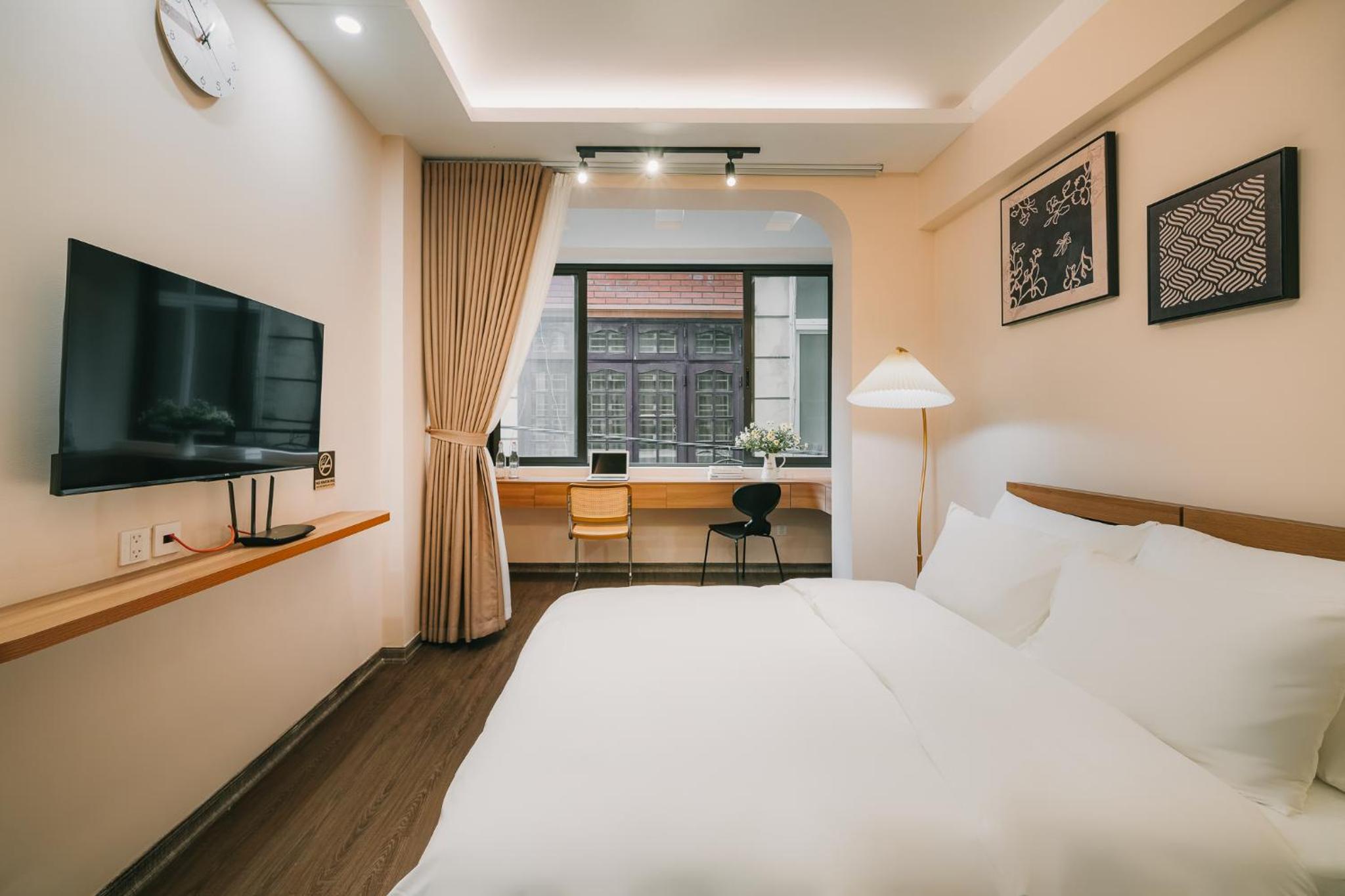 Ukiyo 3 bedrooms house 5' walk to Hanoi Flag Tower