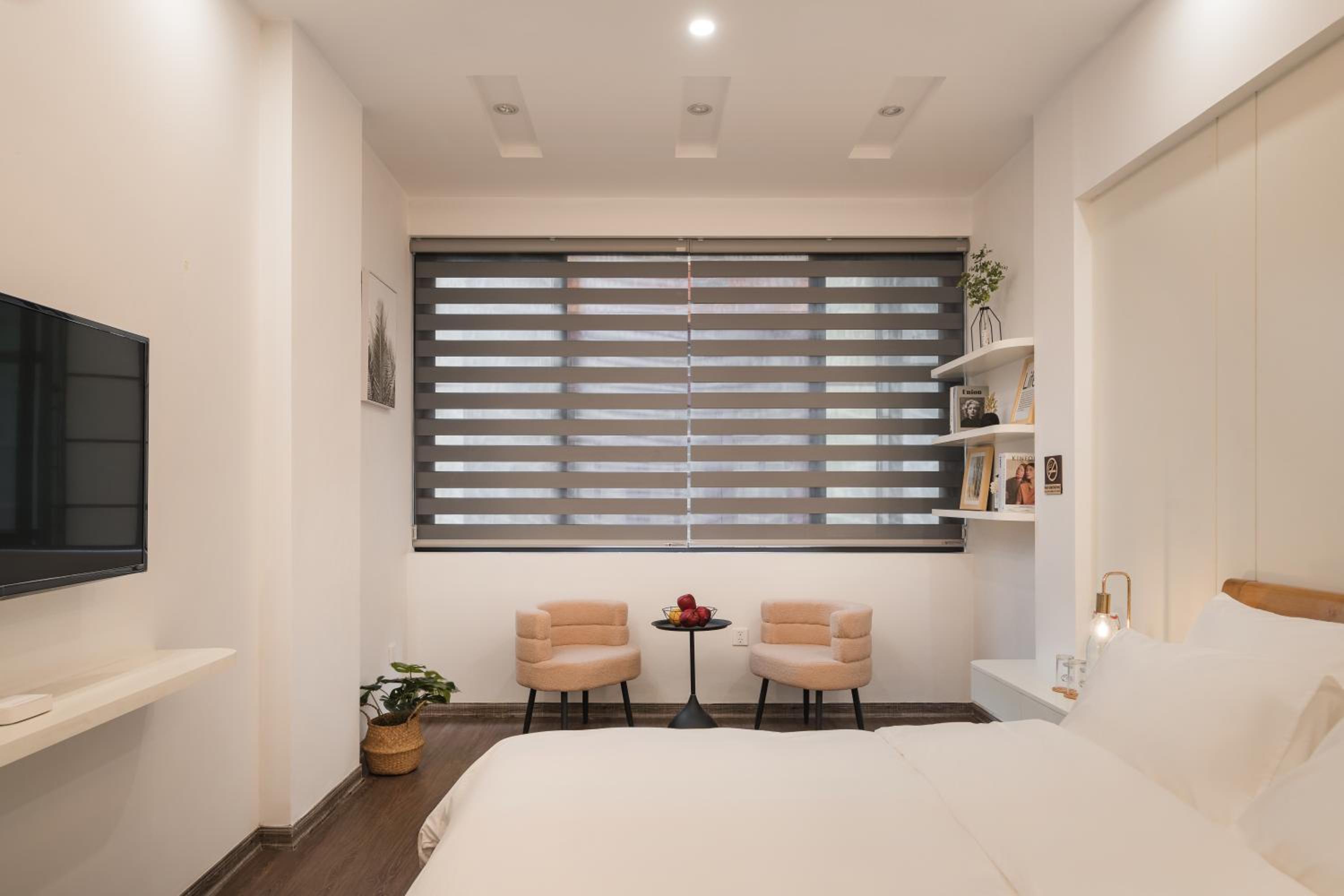 Ukiyo 3 bedrooms house 5' walk to Hanoi Flag Tower