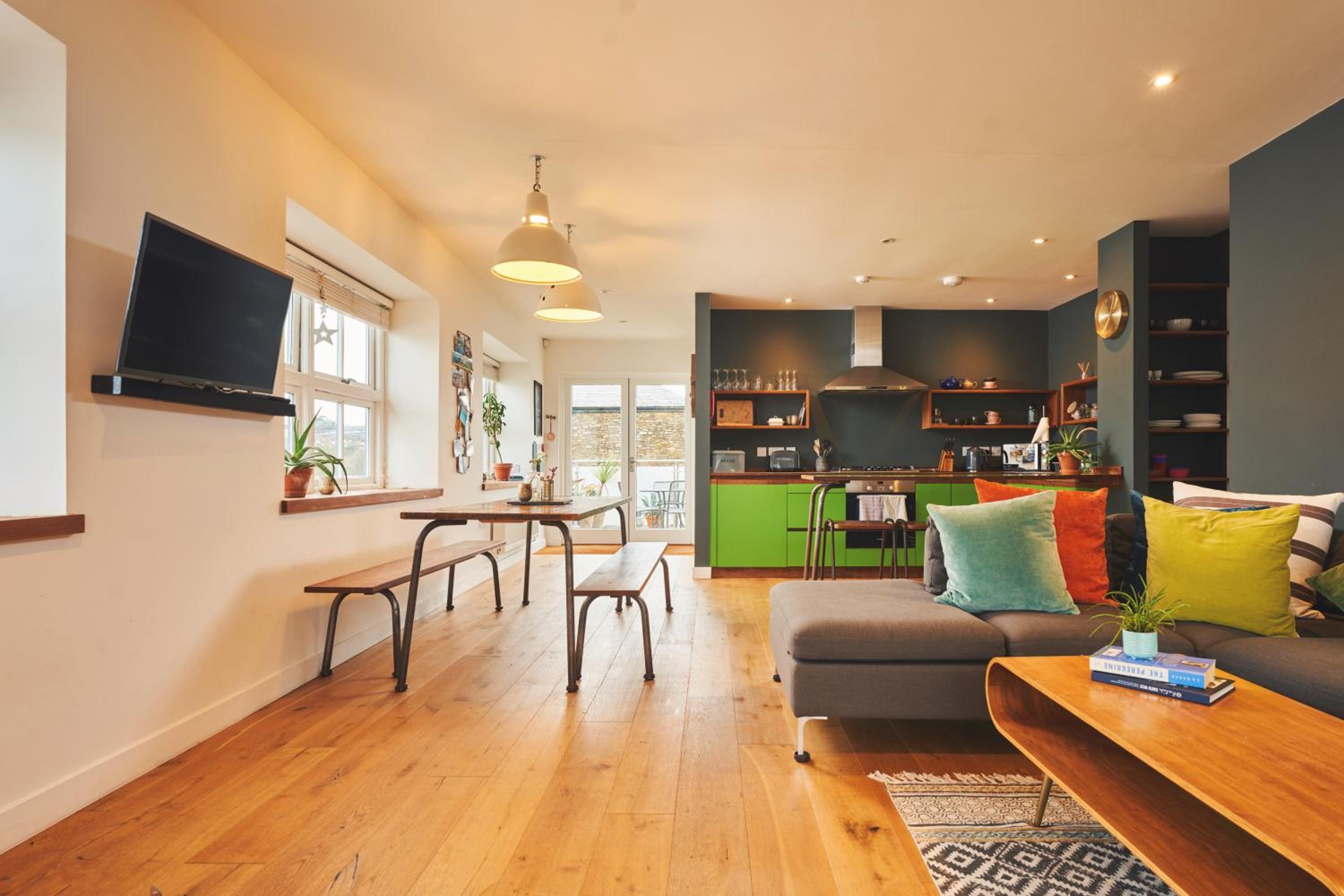 Crabshell Apartment