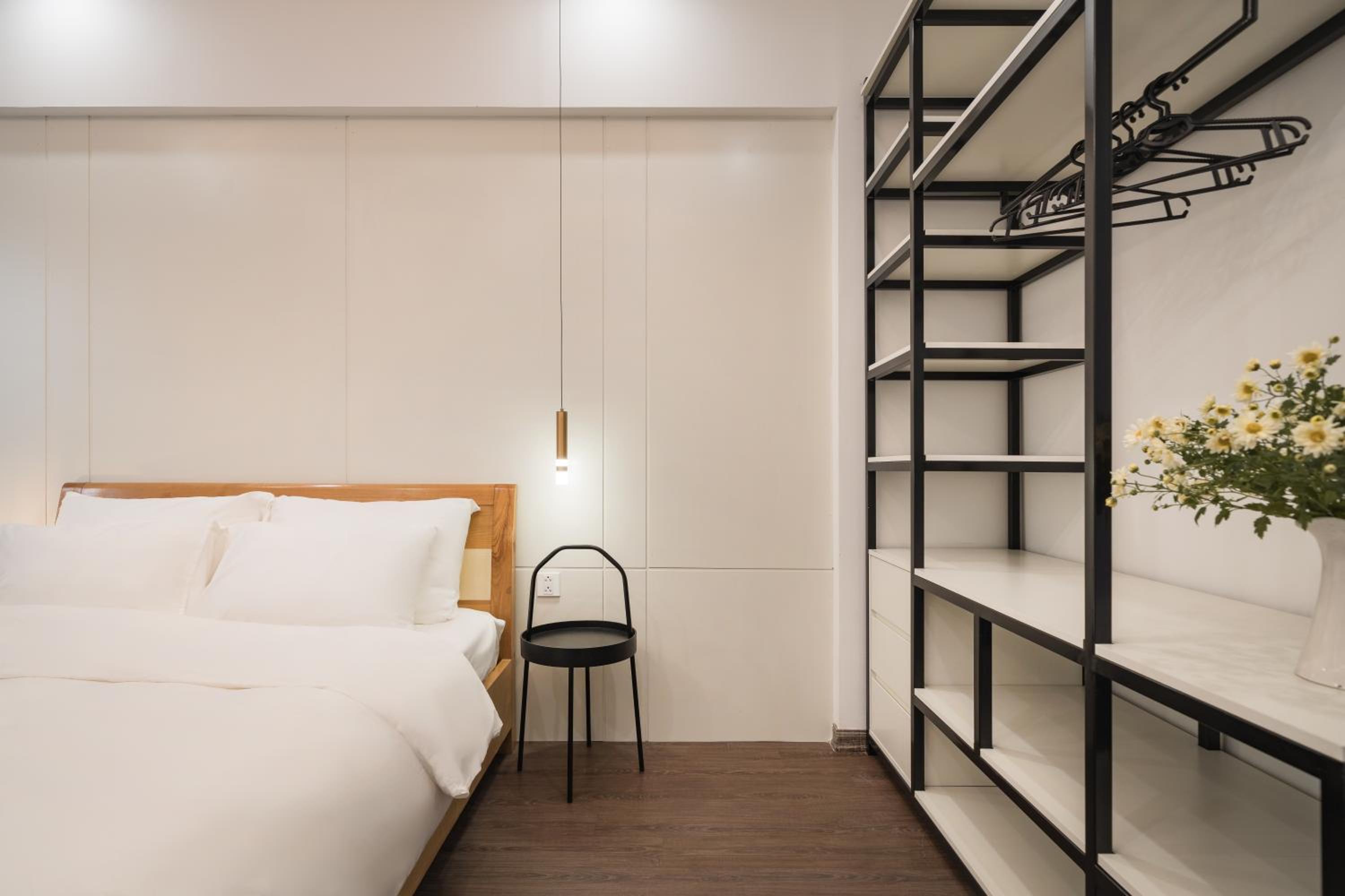 Ukiyo 3 bedrooms house 5' walk to Hanoi Flag Tower