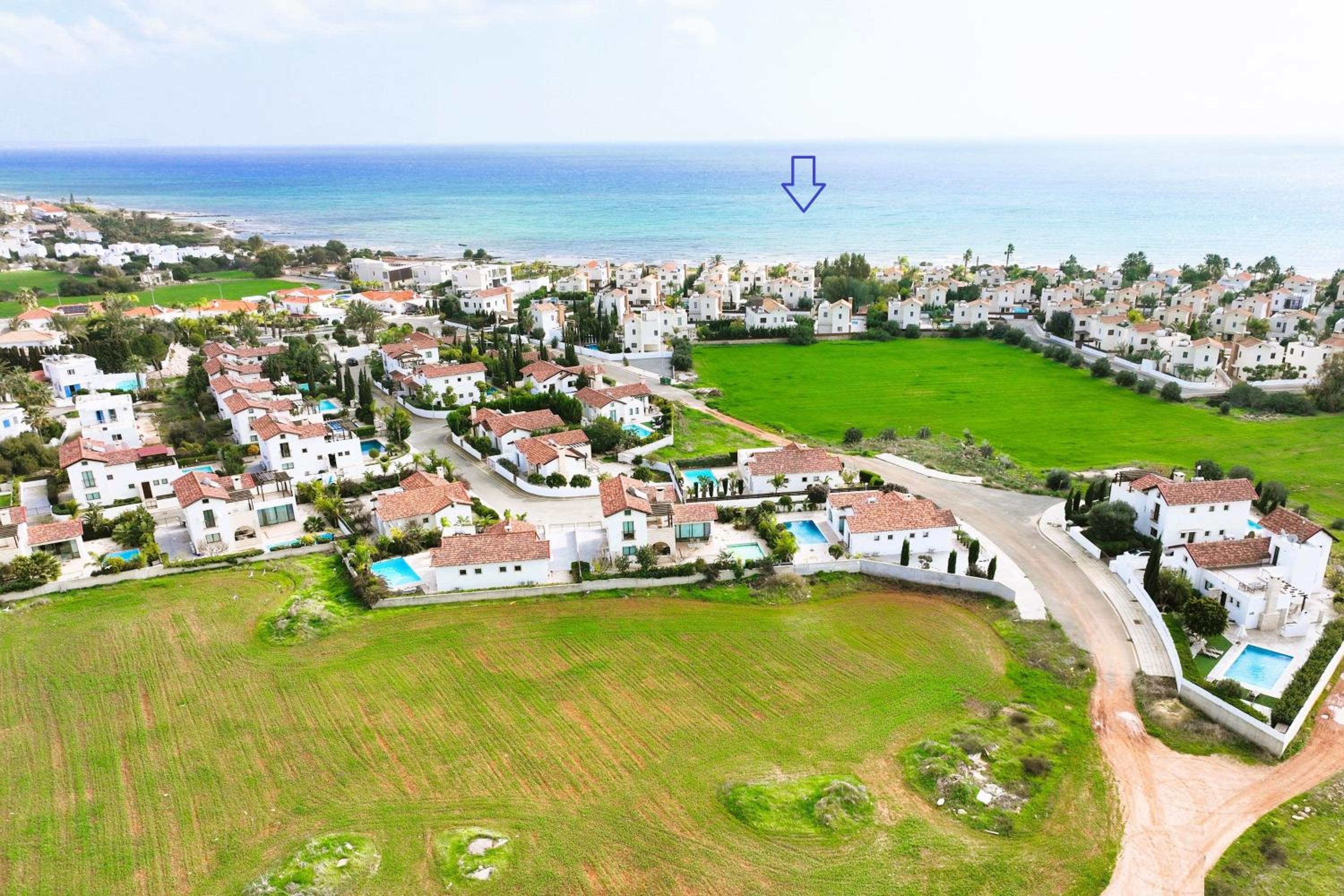 Villa Ioanna - 50m from Med Sea