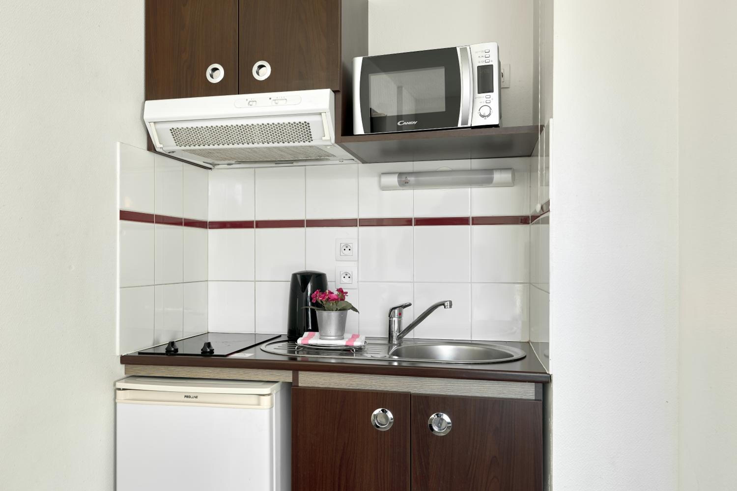 Comfort Aparthotel Versailles, St Cyr l'Ecole, photo 50