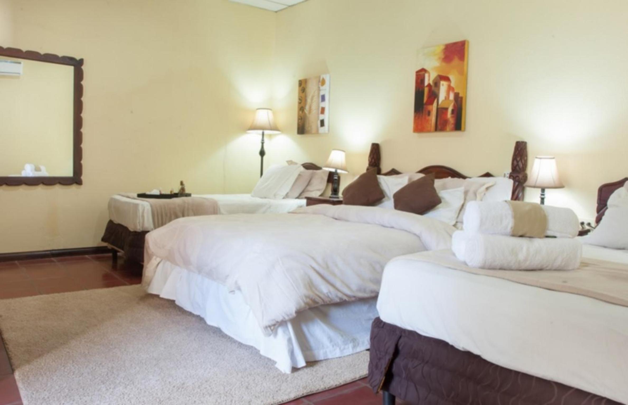 Hostal Santiago de Los Caballeros