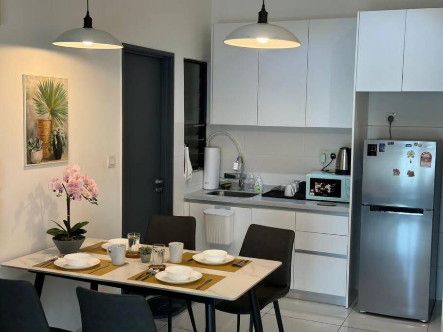 Service Apartment In Bukit Jalil