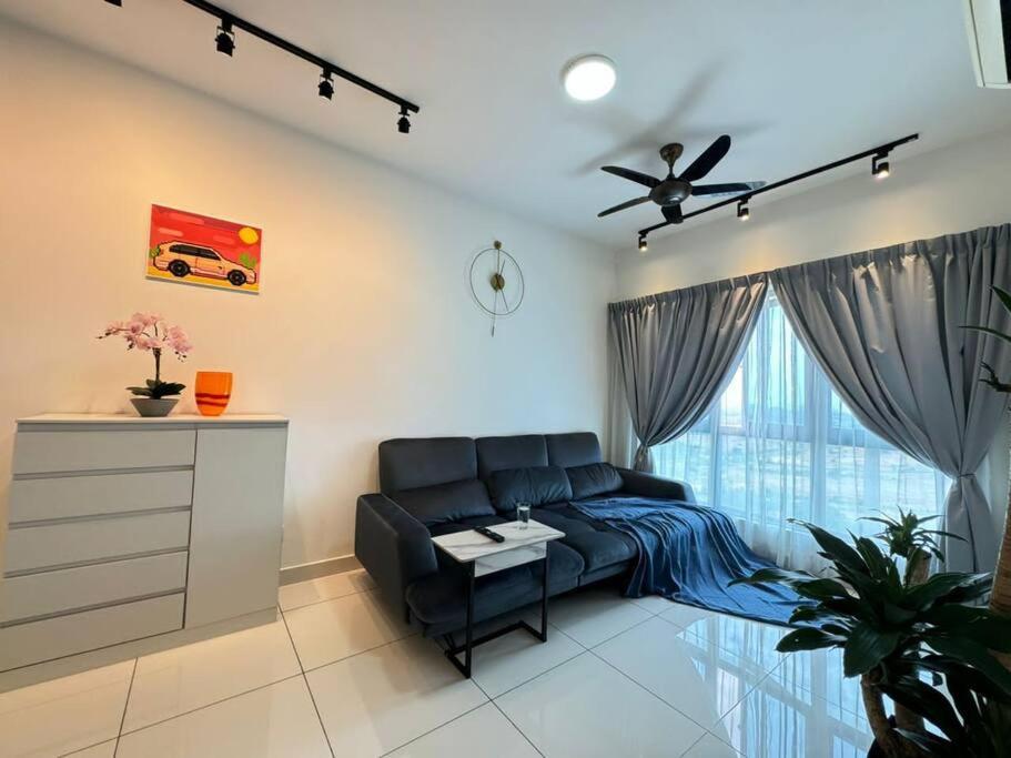 Service Apartment In Bukit Jalil