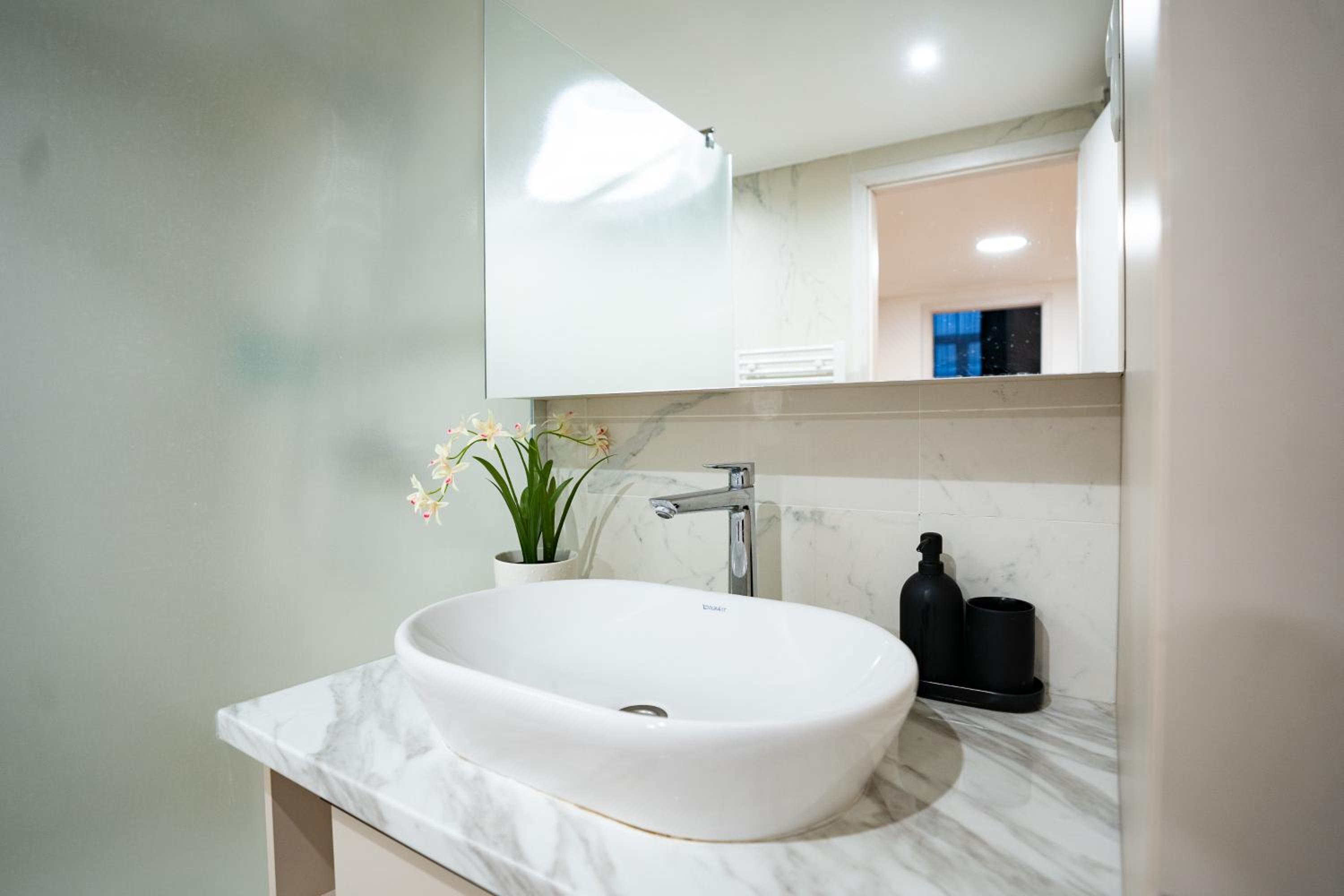 Downtown Suite