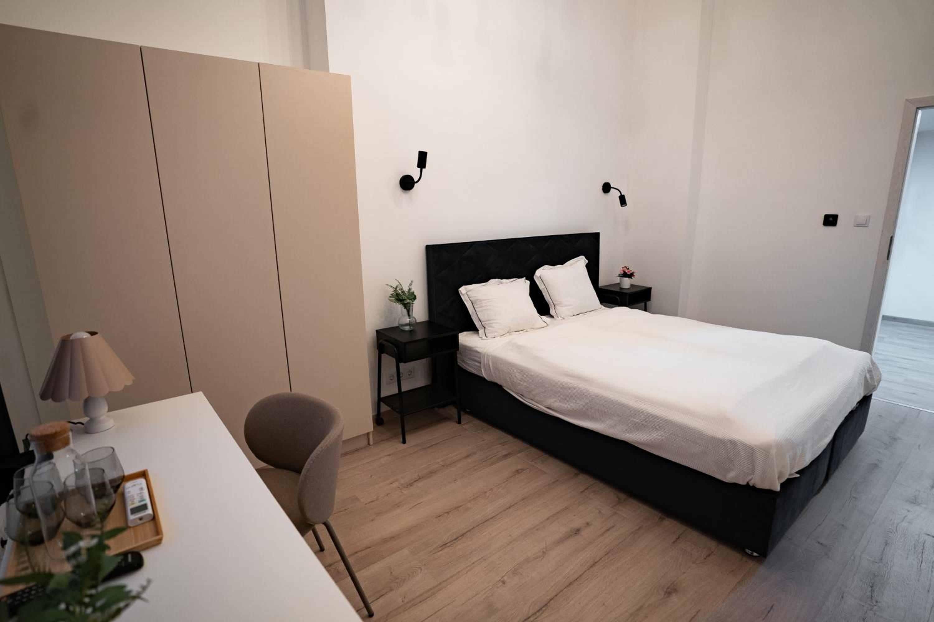 Downtown Suite