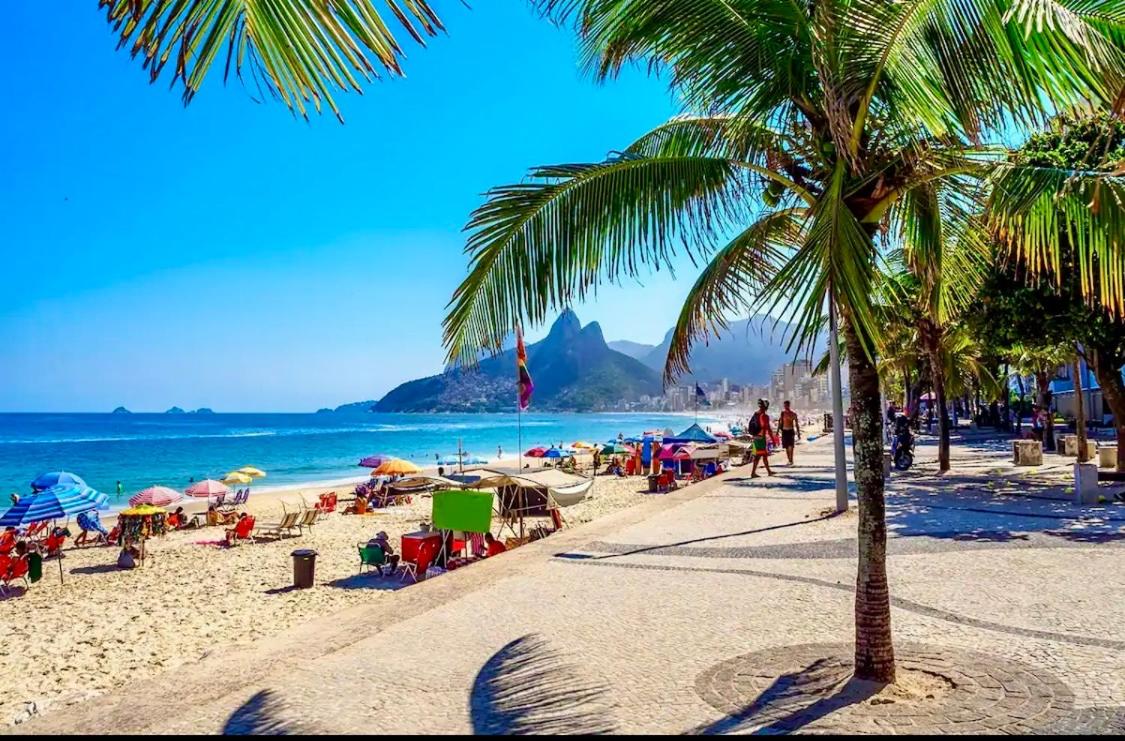Studio no Arpoador a 1 Minutos da Praia - FO240-303