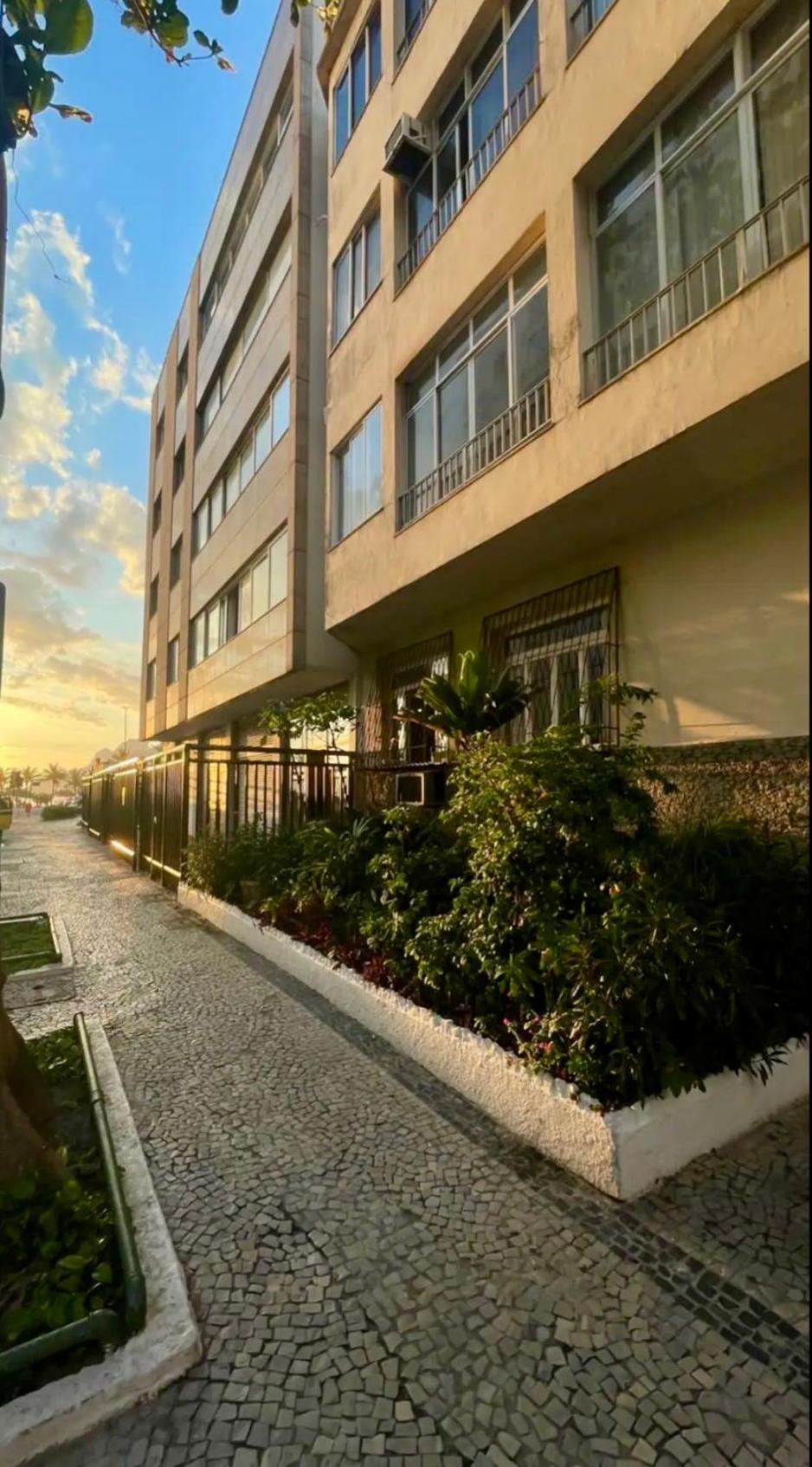 Studio no Arpoador a 1 Minutos da Praia - FO240-303