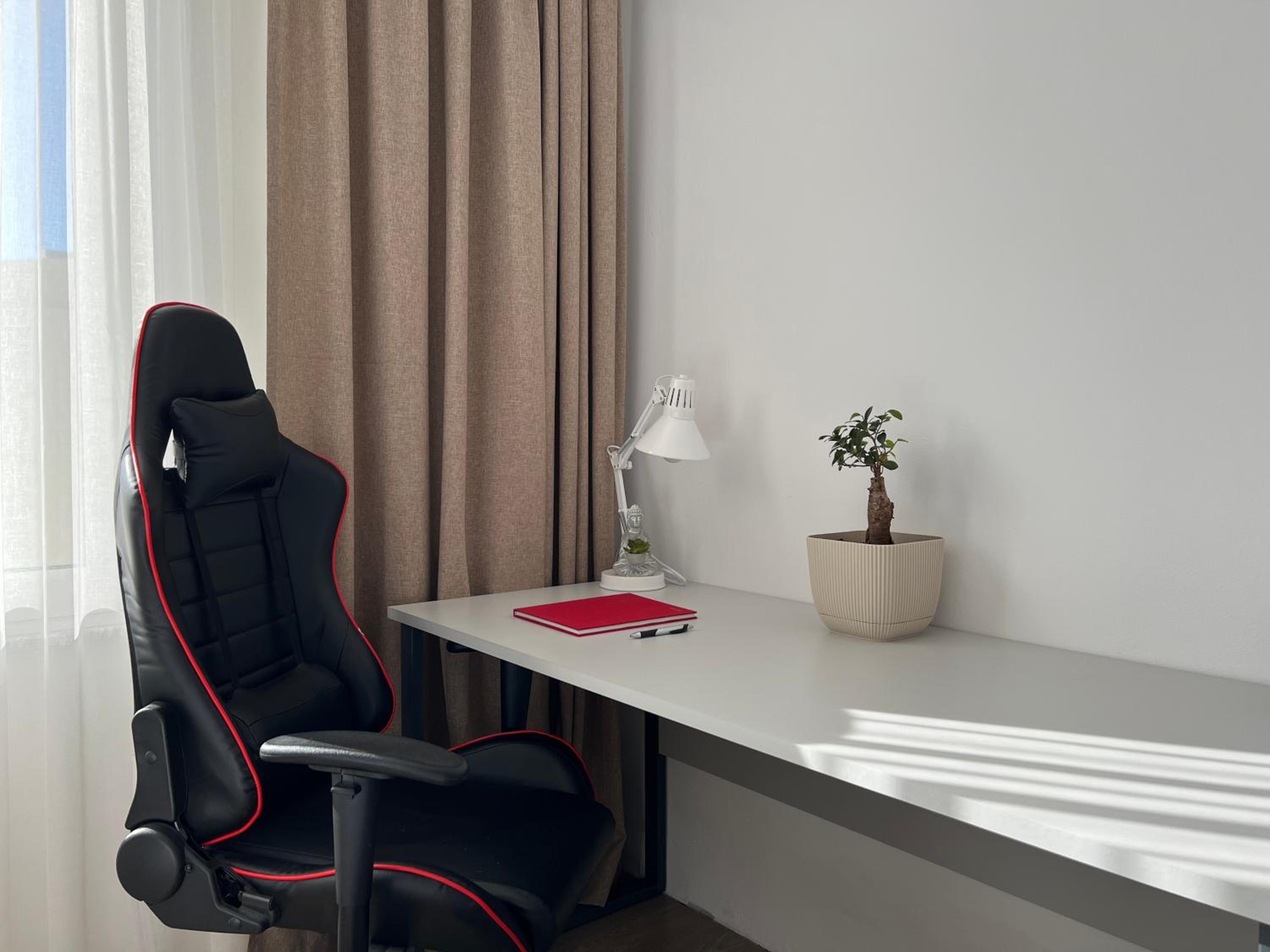 Cherry Apartment