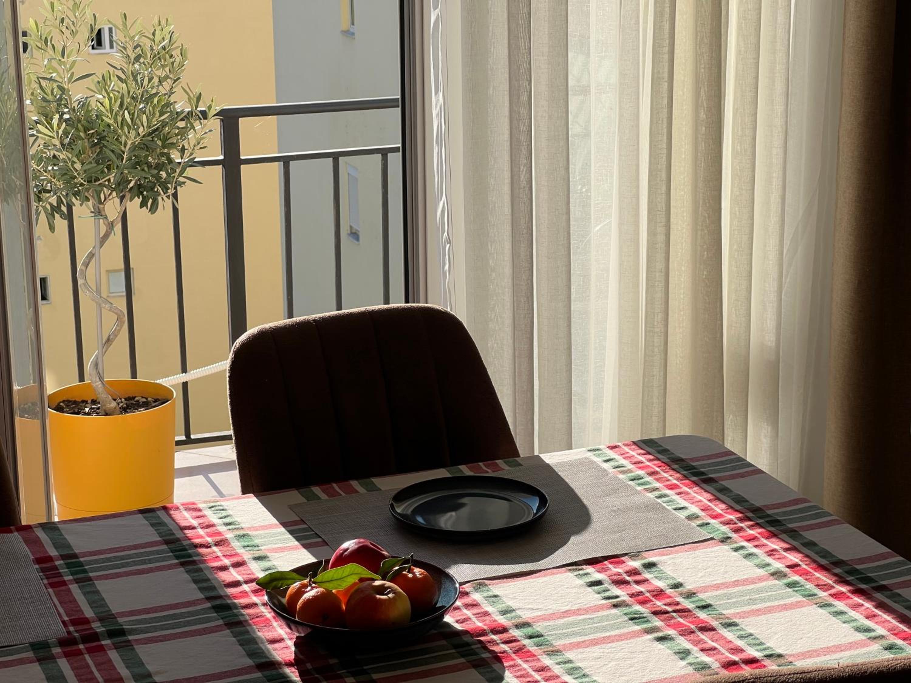 Cherry Apartment