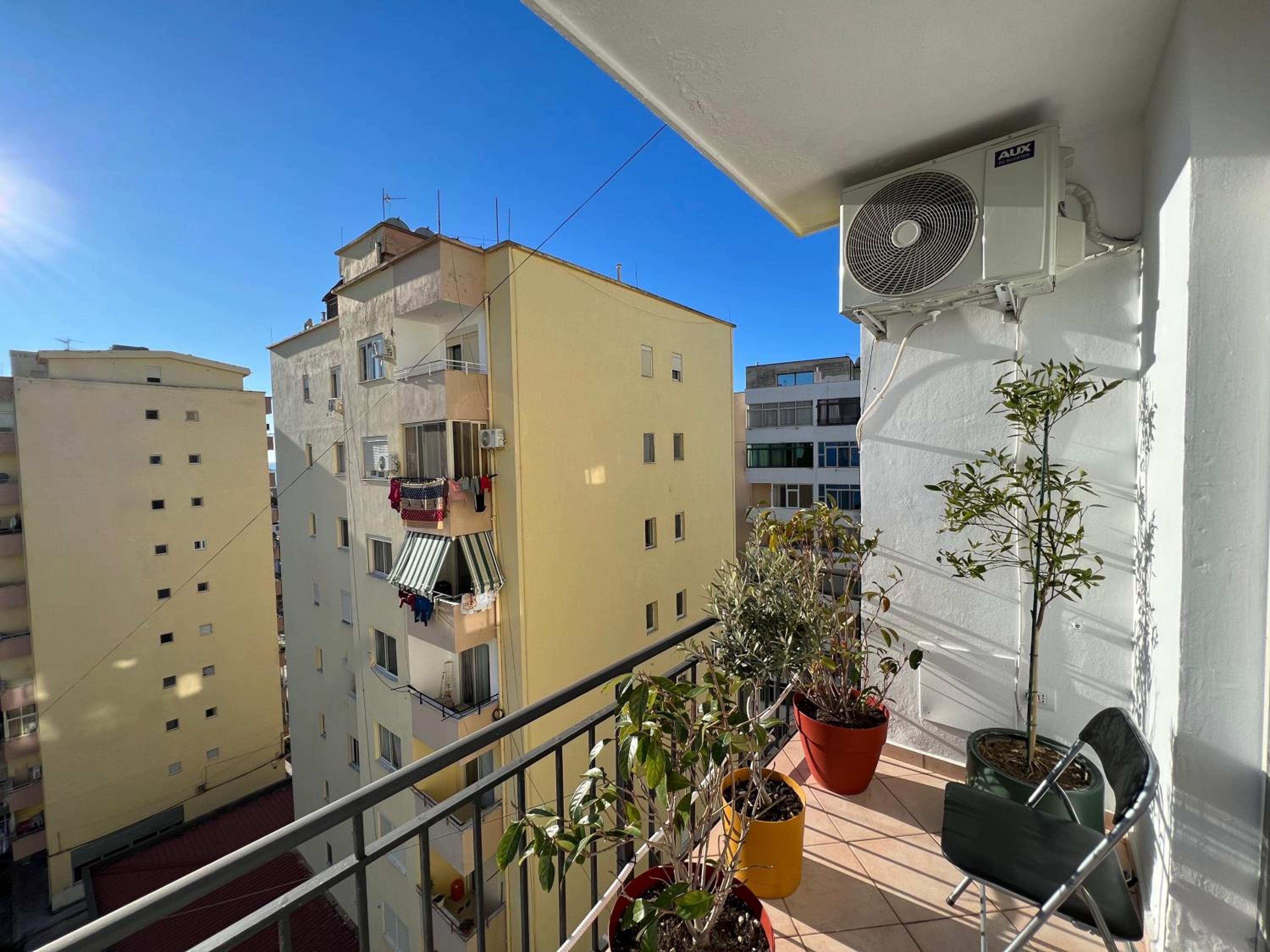 Cherry Apartment
