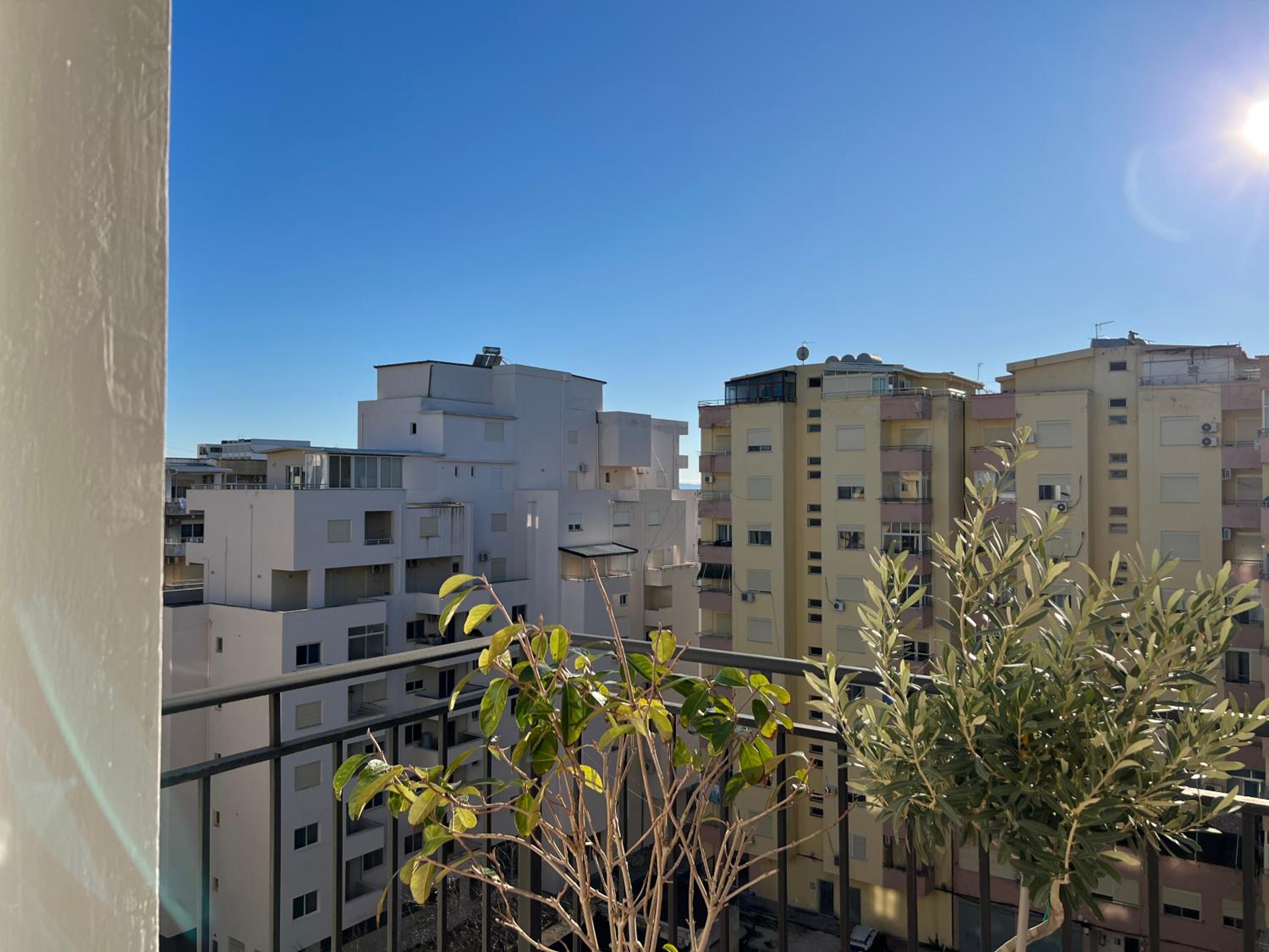 Cherry Apartment