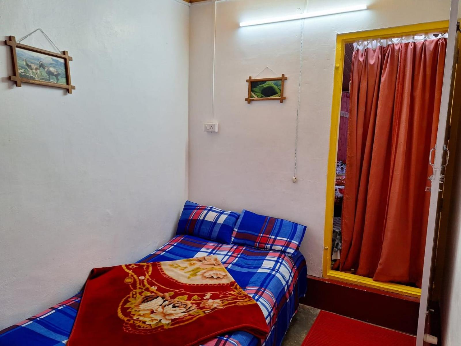 Sunny Elenjickal Homestay Munnar
