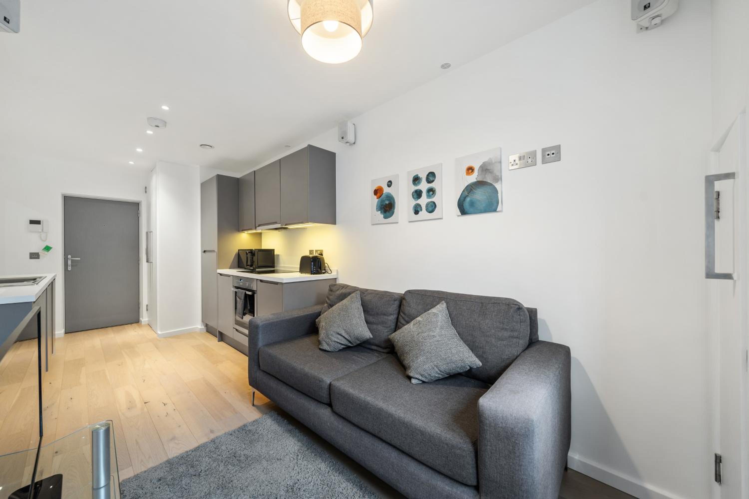 Modern 1 Bed Apartment Camden