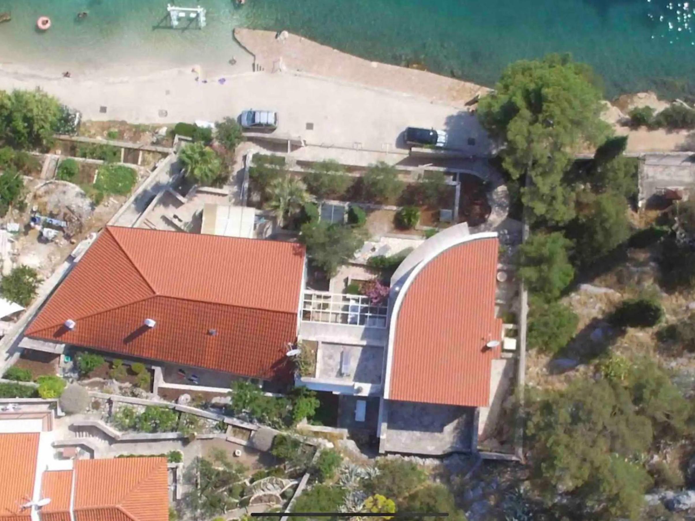 Design&Art Seafront Villa view 2